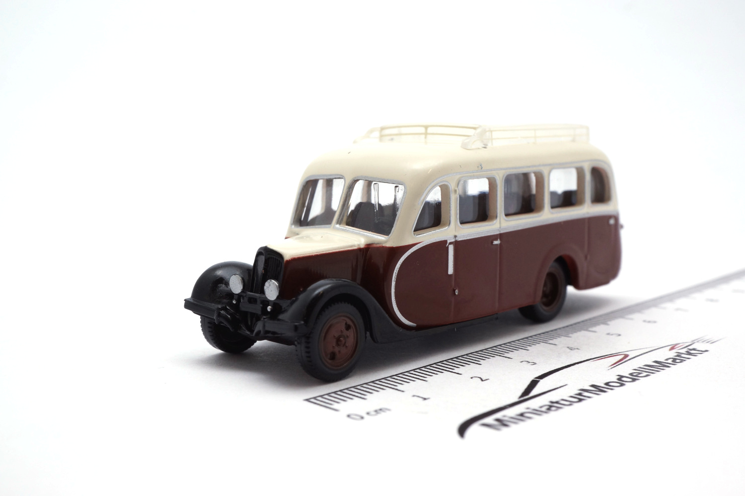 Norev 159923 Citroën U23 Autocar - Braun & Beige - 1947 1:87