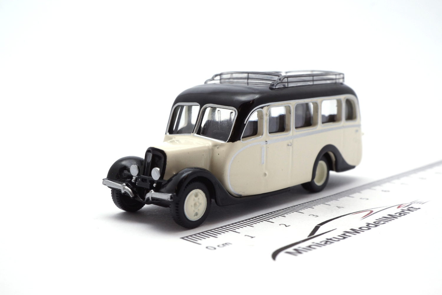 Norev 159924 Citroen U23 Autocar - Beige & Schwarz - 1947  1:87