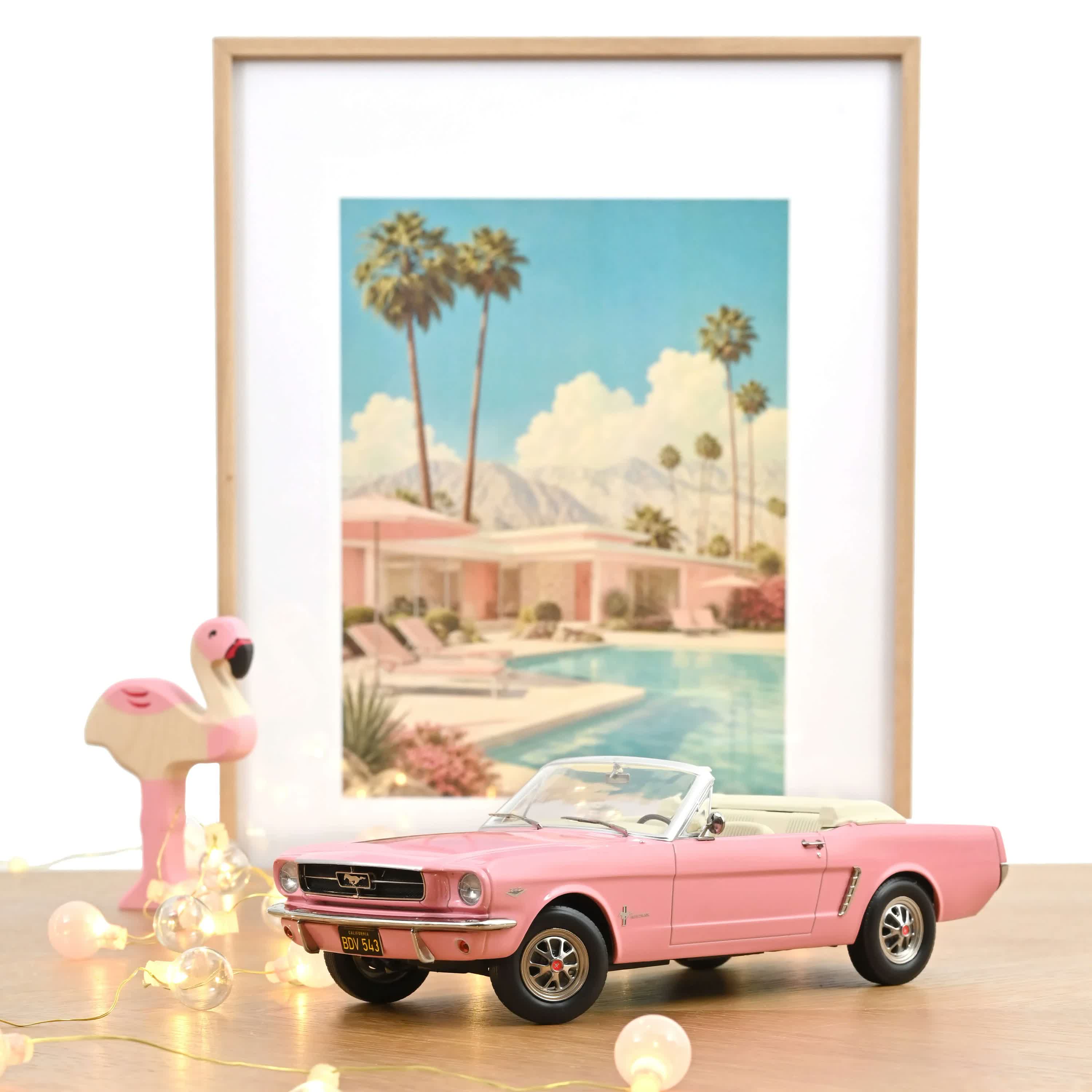Norev 182812 Ford Mustang Convertible - Playboy Rosa - 1965 1:18