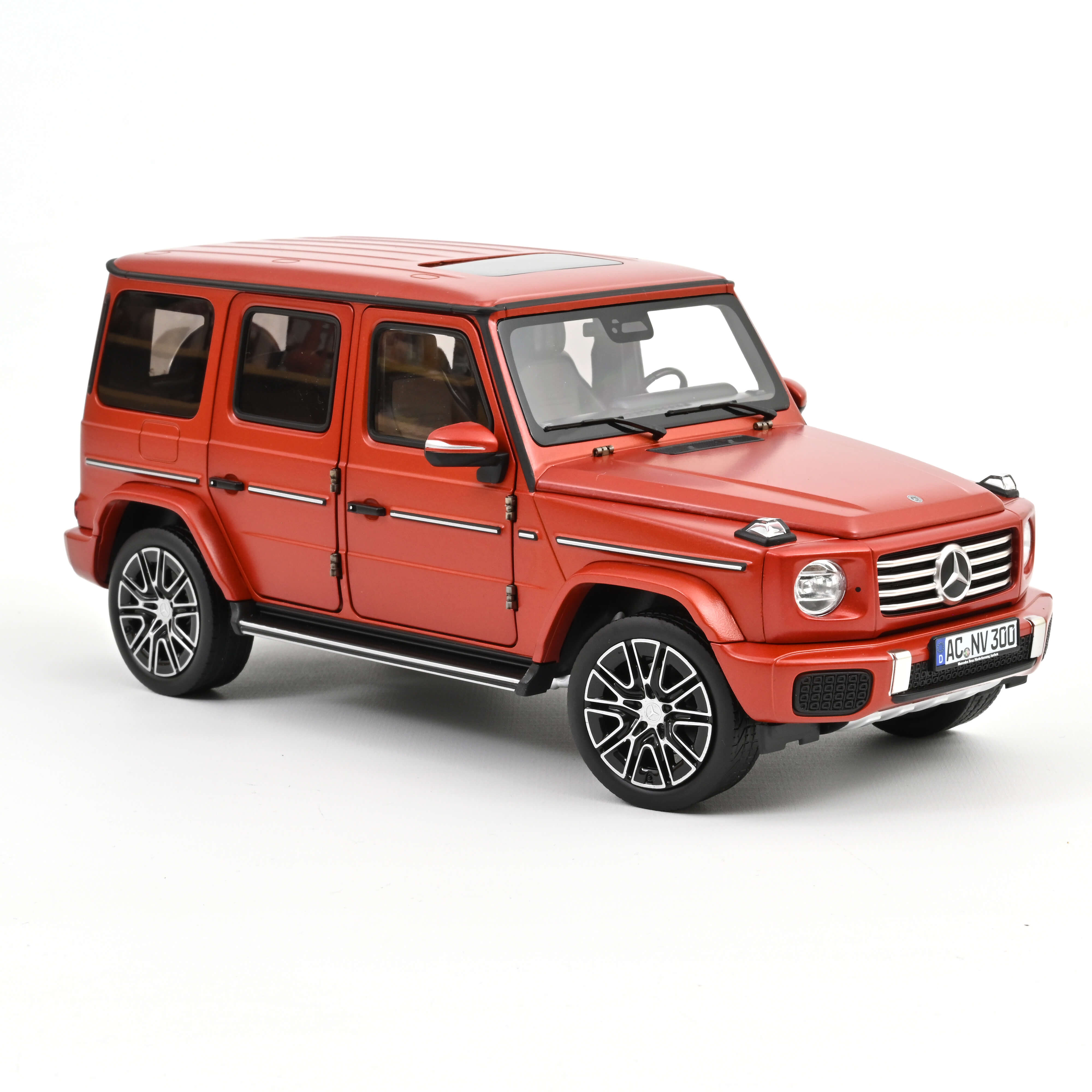 Norev 183033 Mercedes-Benz G-Klasse (N465) - Kupferorange matt - 2024 1:18
