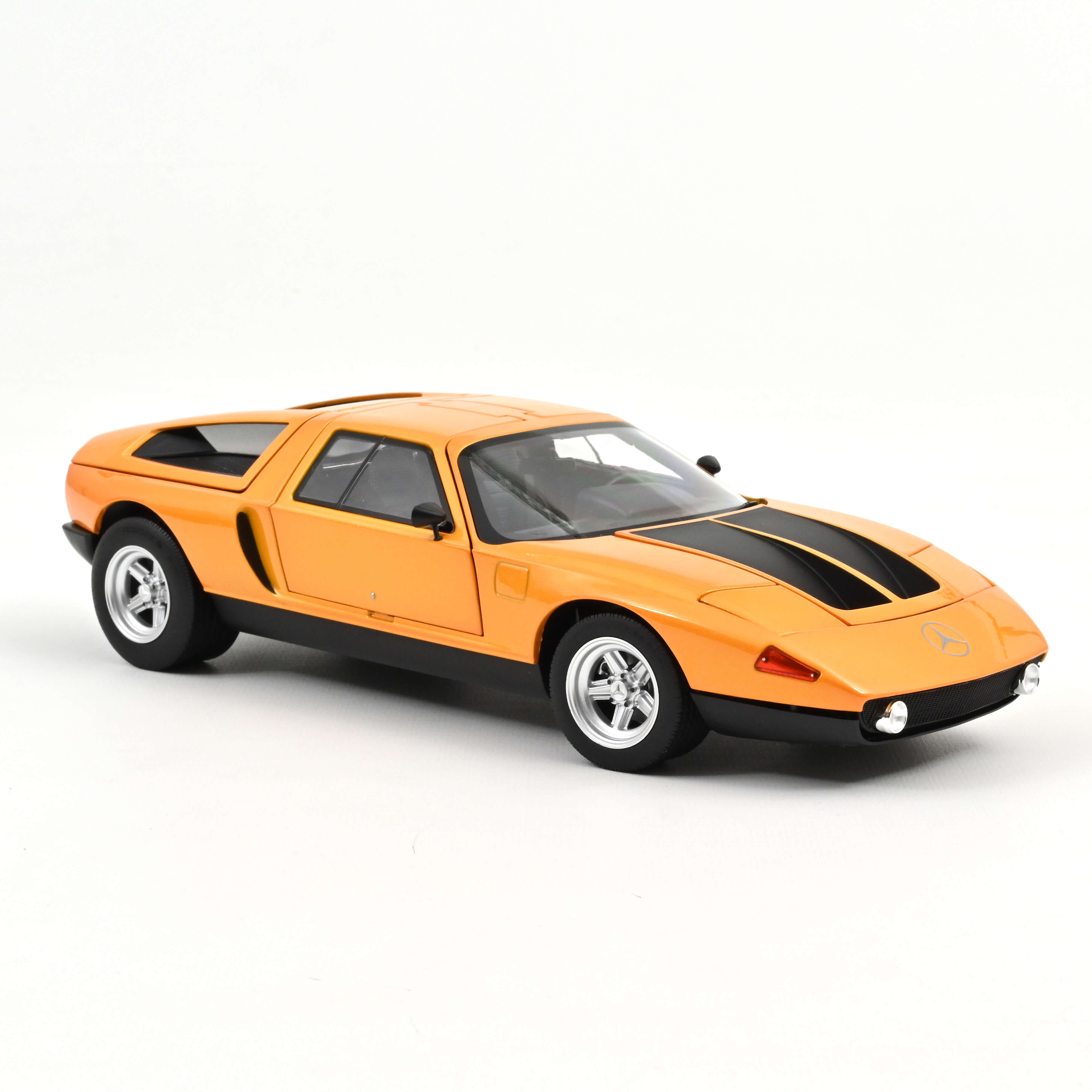 Norev 183050 Mercedes-Benz C 111/II - Weissherbst metallic - 1970 1:18