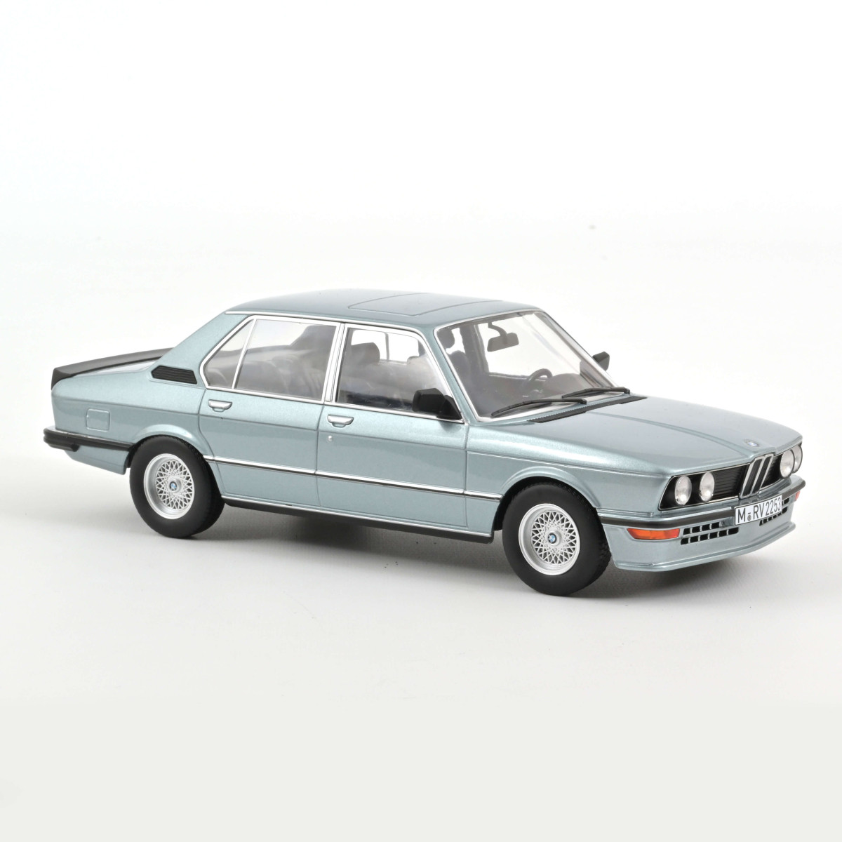 Norev 183269 BMW M535i - Blau metallic - 1980 1:18