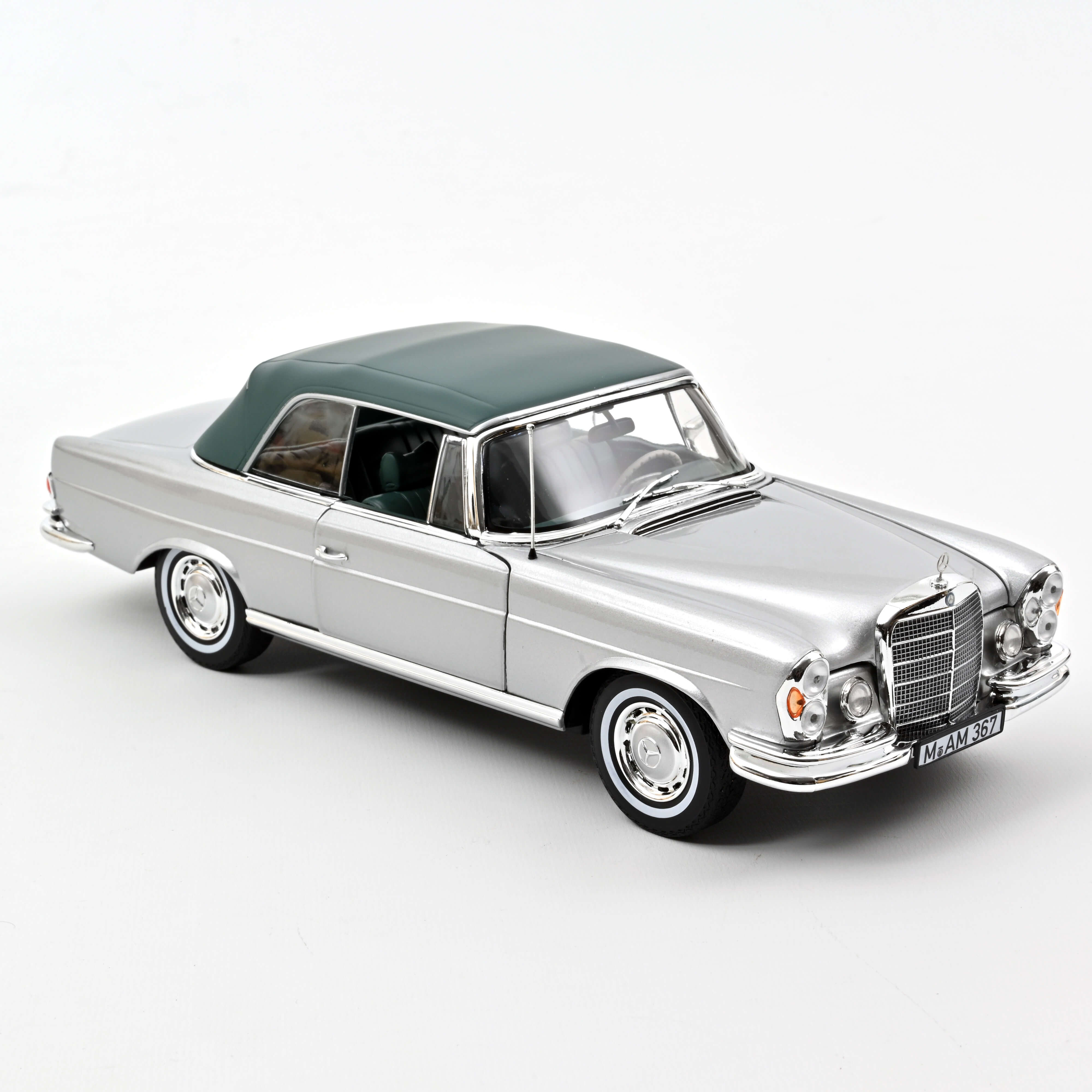 Norev 183761 Mercedes-Benz 280 SE Cabriolet - Silbermetallic - 1969 1:18