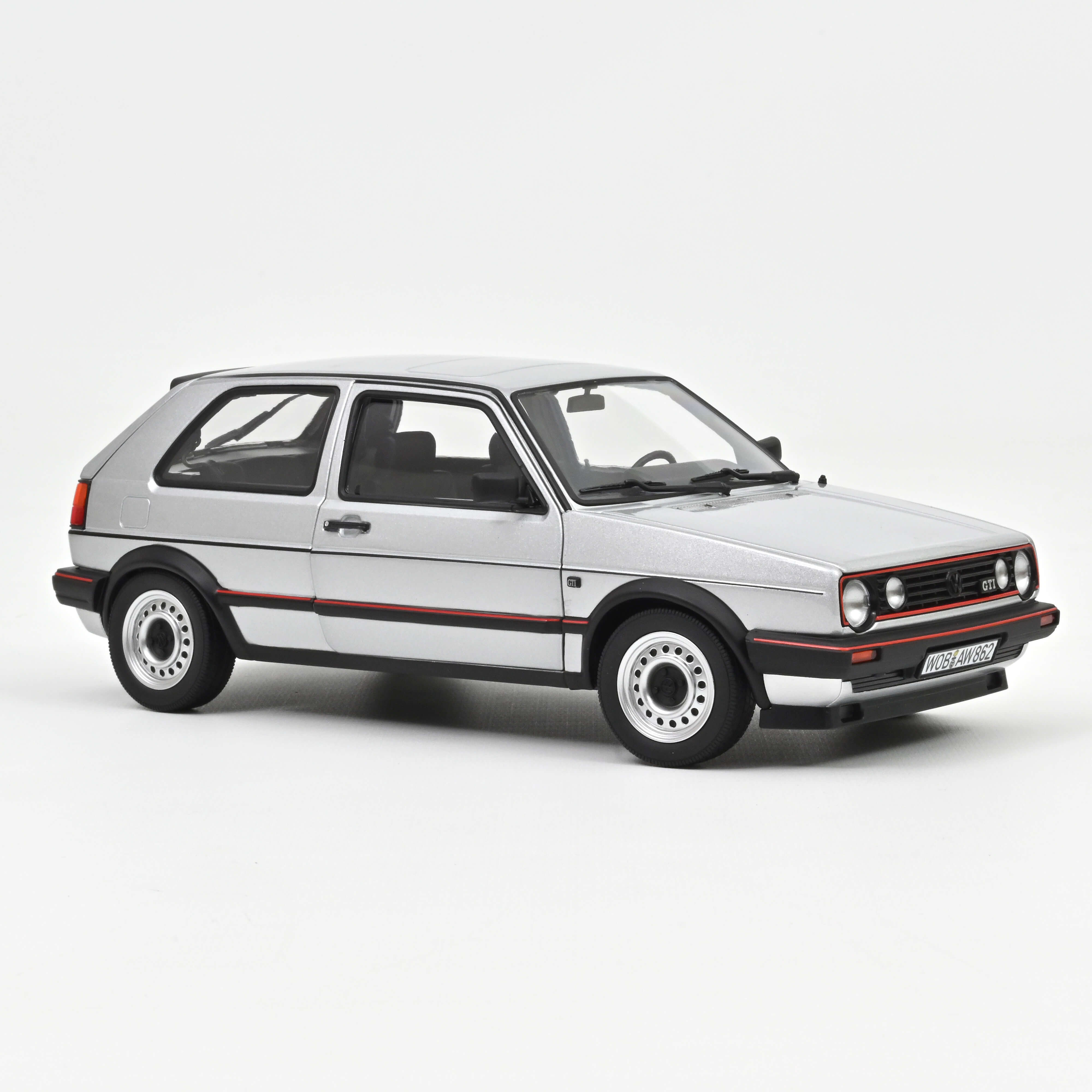 Norev 188584 VW Golf GTI - Diamantsilber - 1989 1:18
