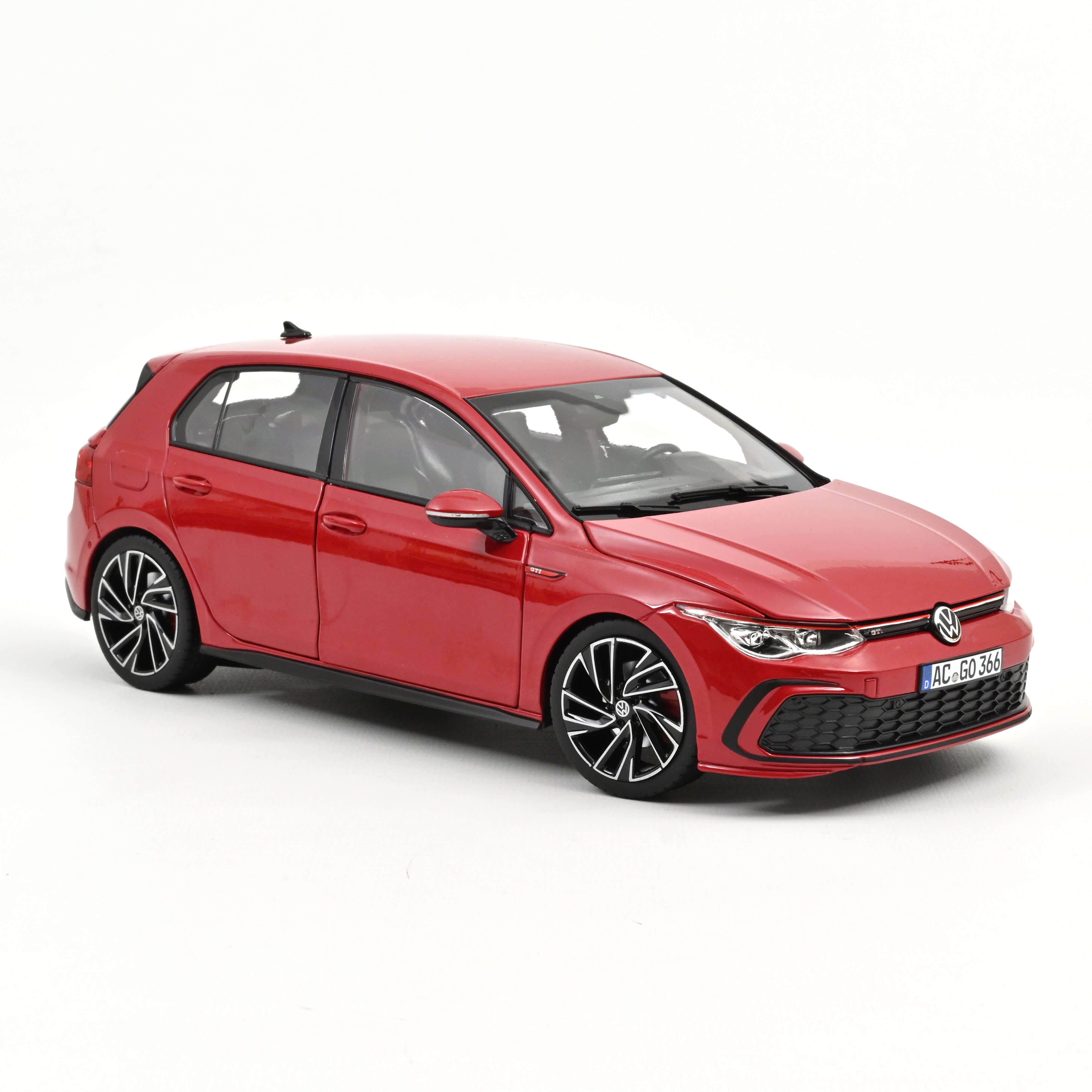Norev 188595 VW Golf 8 GTI - Tornadorot - 2020  1:18
