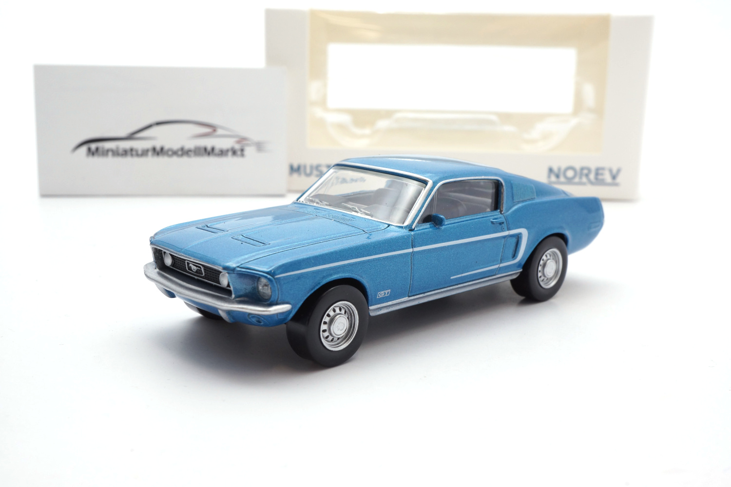 Norev 270584 Ford Mustang GT Fastback - Acapulco Blau - 1968 1:43