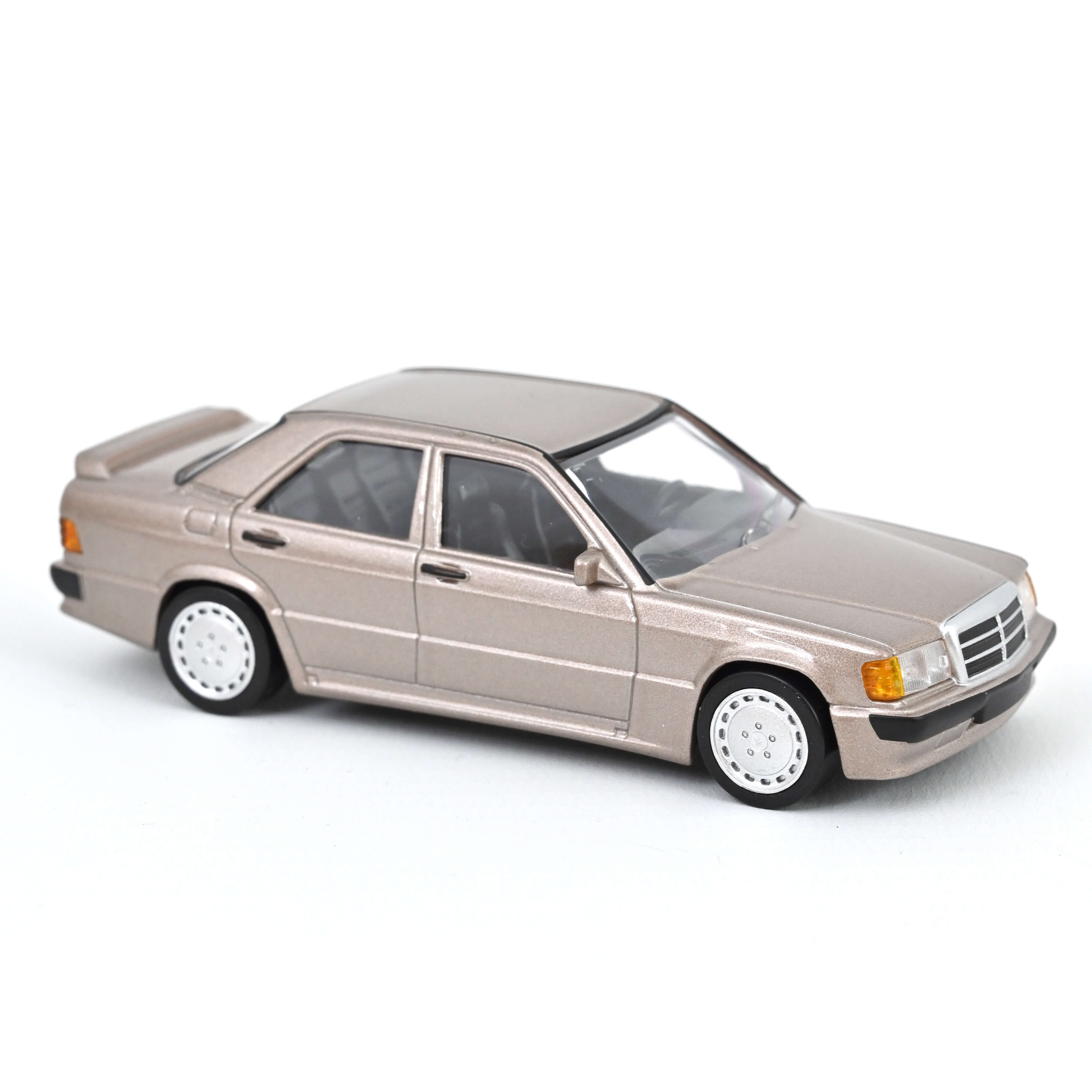 Norev 351211 Mercedes Benz 190E 2.3 16 - Metallic Beige - 1984  1:43
