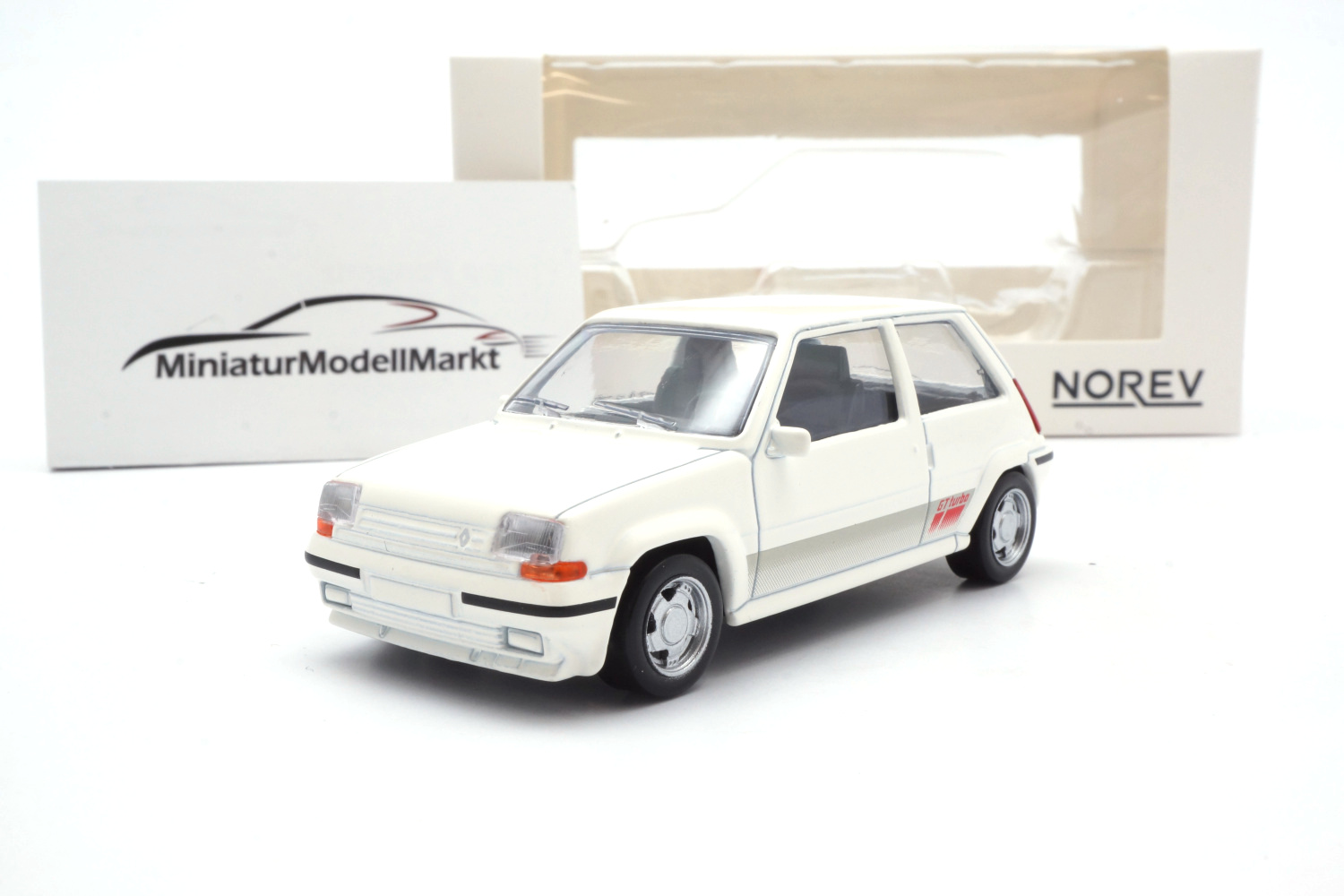 Norev 510538 Renault SuperCinq GT Turbo Ph II - Weiss - 1988 1:43