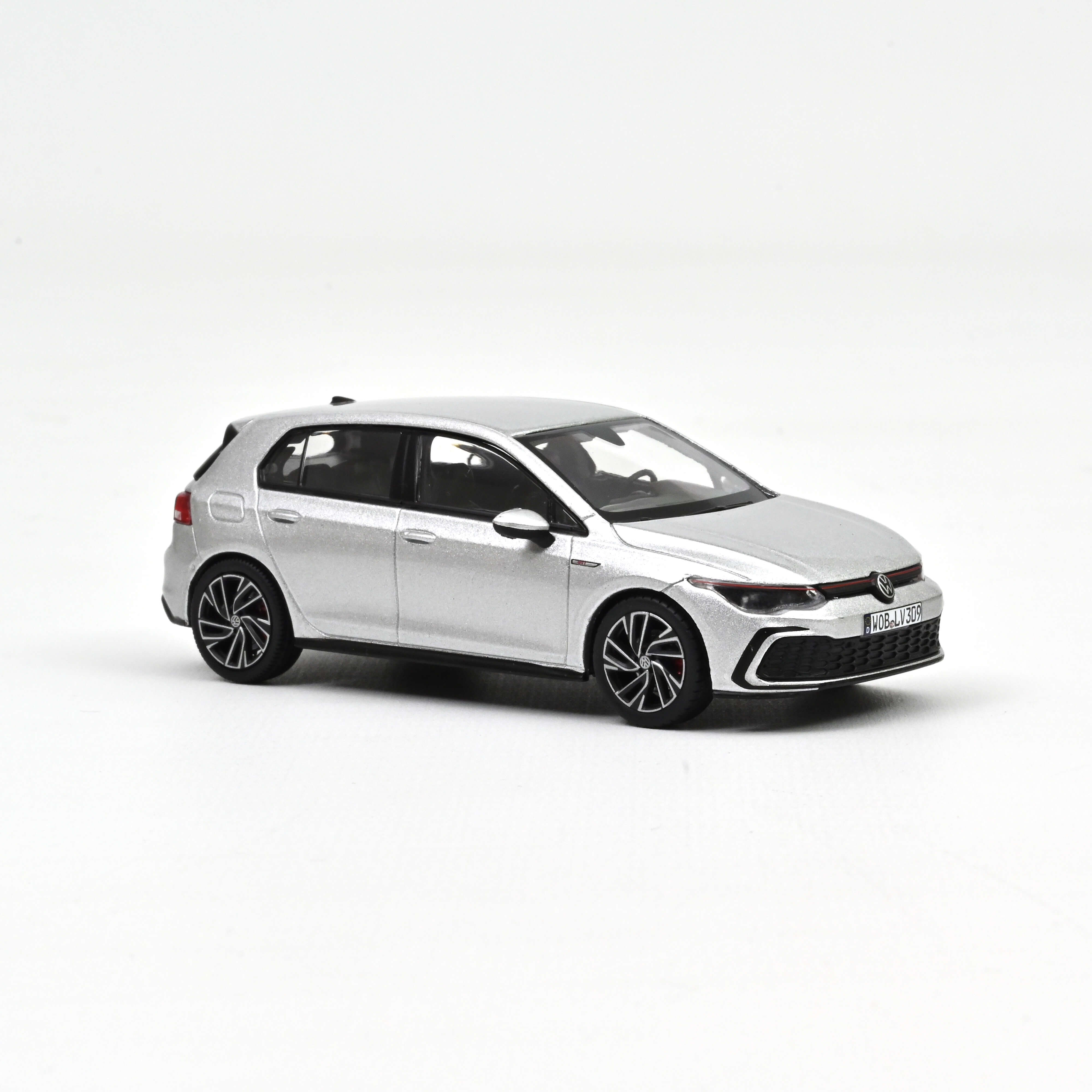 Norev 840139 VW Golf GTI - Reflexsilber - 2020  1:43