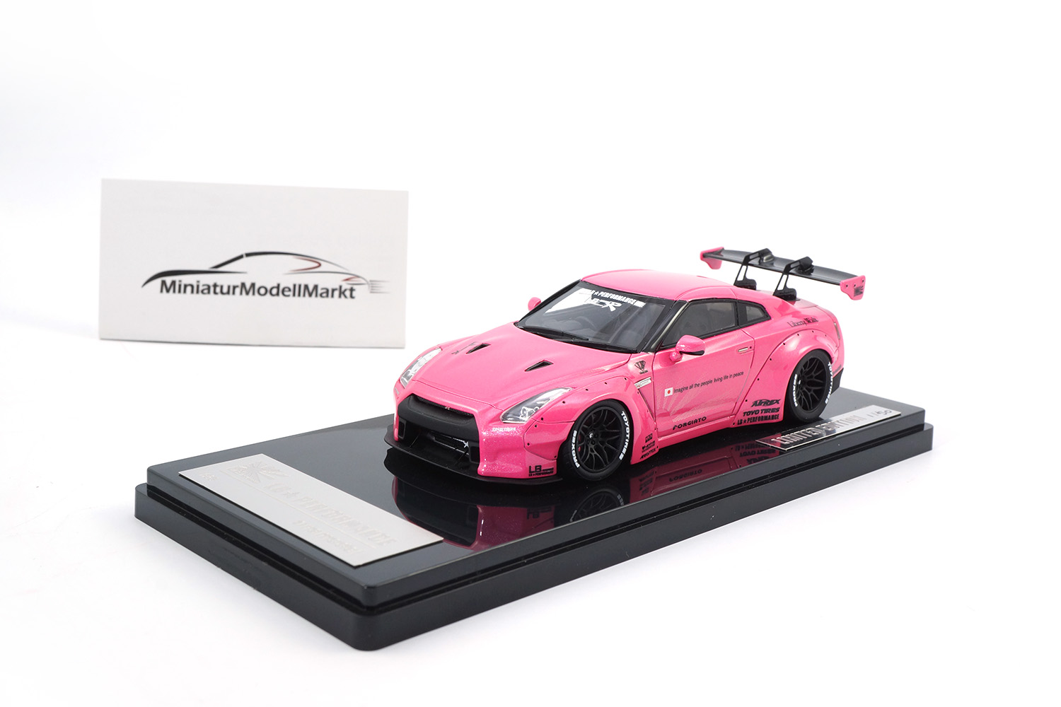 One Model 17B03-51 Liberty Walk Nissan GT-R (R35) - Pink - GT-Wing 1:43