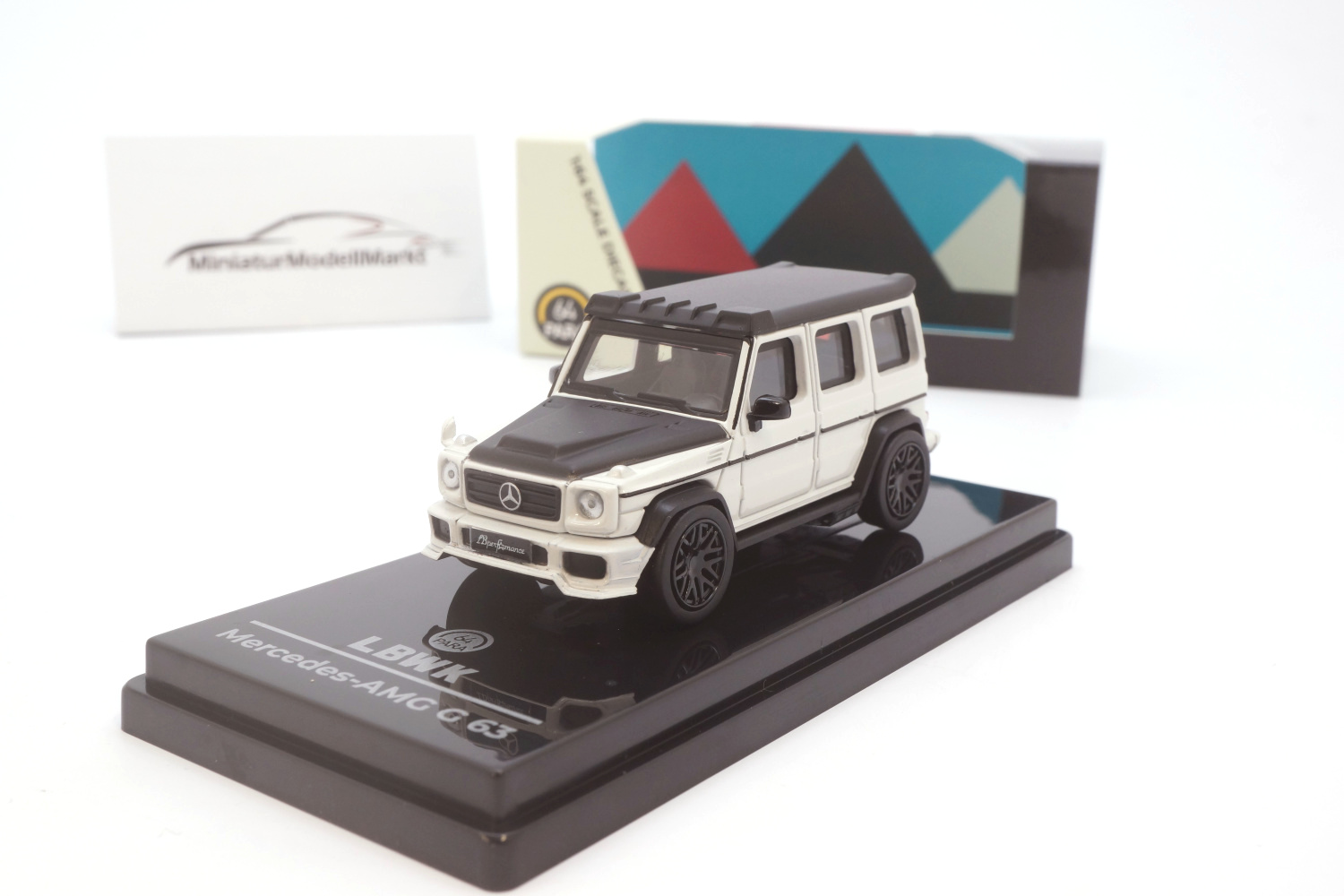 Paragon 55161 Liberty Walk AMG G63 - White 1:64