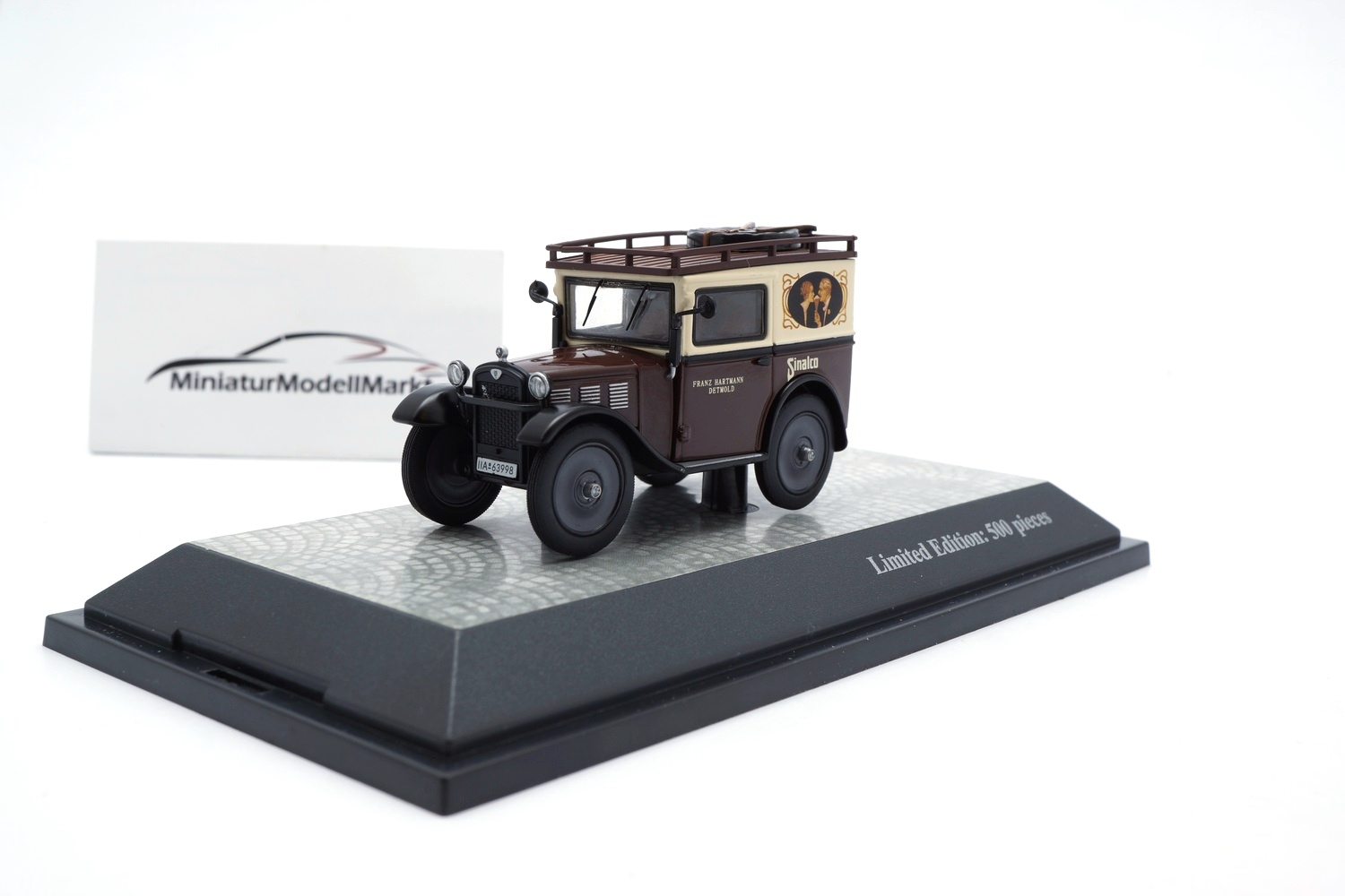 Premium ClassiXXs 11655 BMW Dixi - Sinalco - beige/braun  1:43