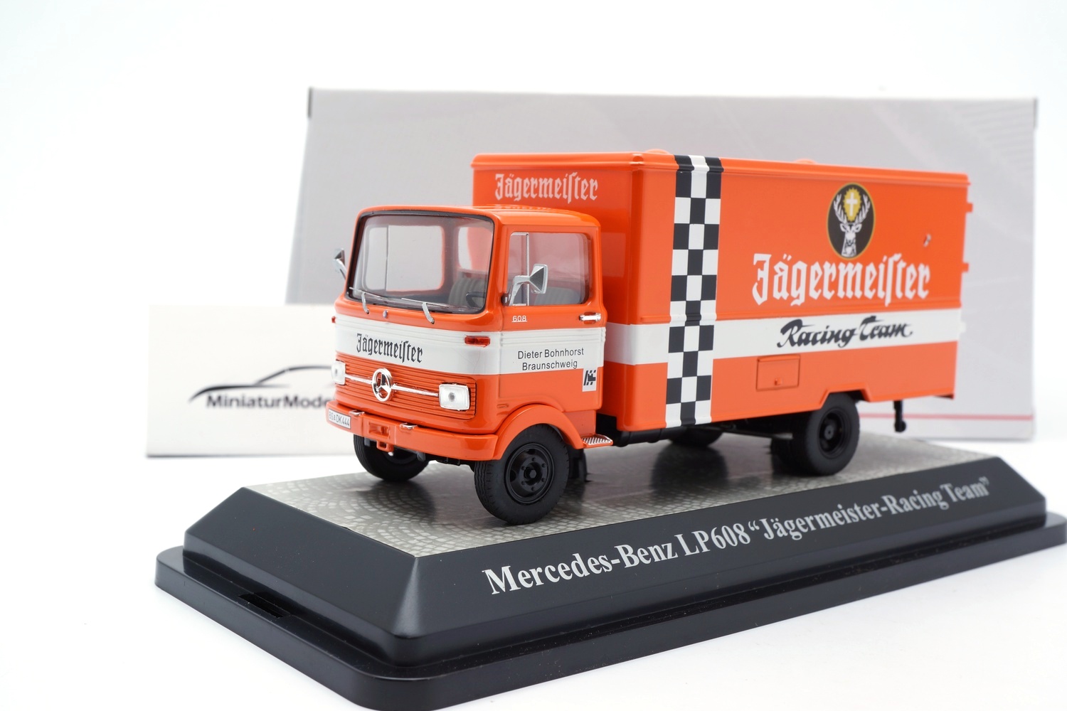 Premium ClassiXXs 12501 Mercedes-Benz LP608 - Jägermeister Racing Team 1:43