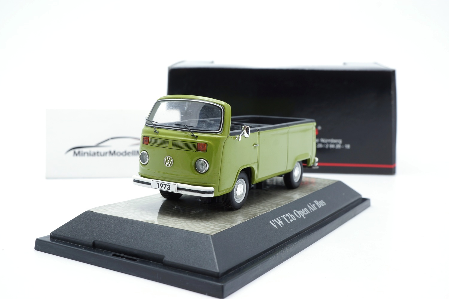 Premium ClassiXXs 18400 VW T2b Open Air Bus - grün  1:43