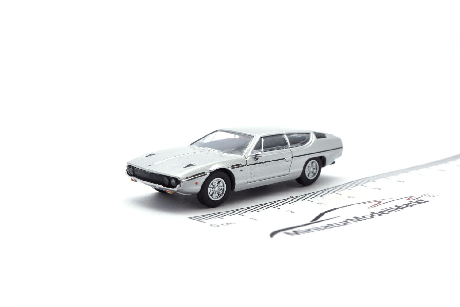 PCX87 PCX870169 Lamborghini Espada - silber 1:87