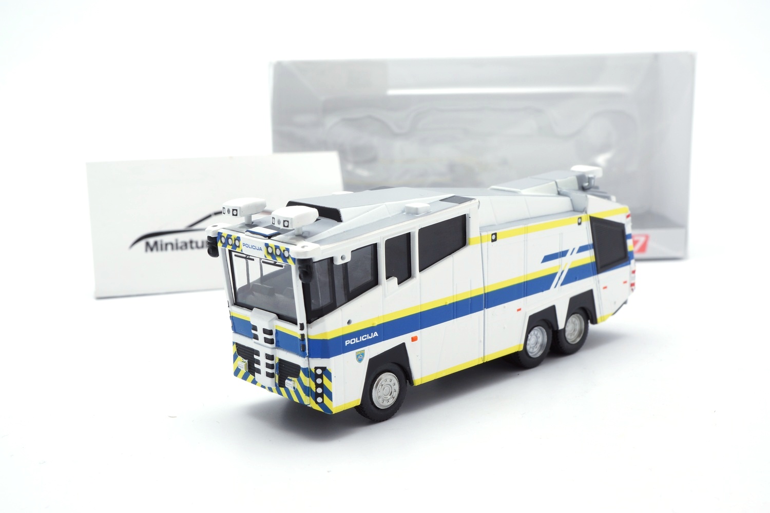 PCX87 PCX870327 Rosenbauer Wasserwerfer 10000 - Policija (SLO) 1:87