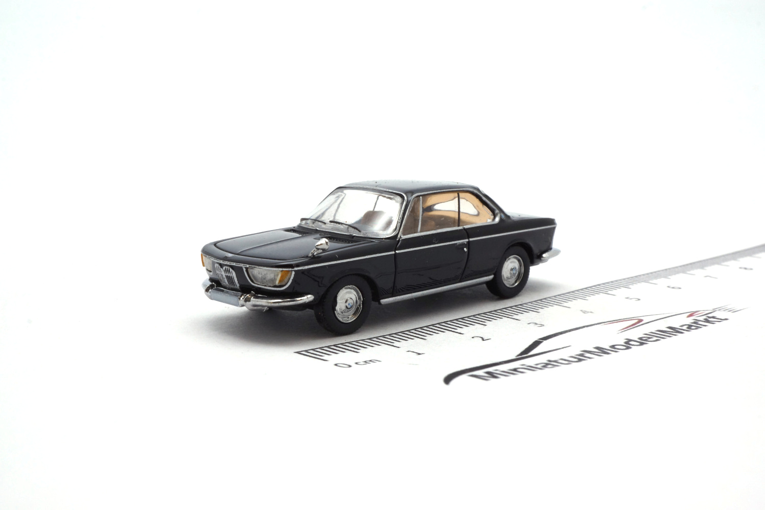 PCX87 PCX870358 BMW 2000 CS, schwarz, 1965 1:87