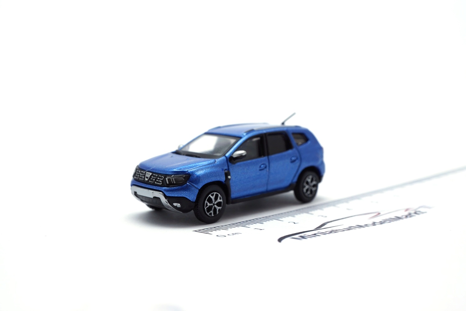 PCX87 PCX870373 Dacia Duster II - metallic-blau - 2020 1:87