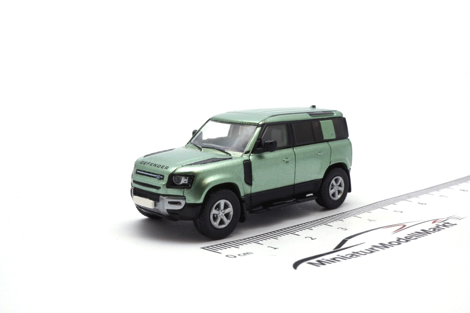 PCX87 PCX870389 Land Rover Defender 110 - grün (Metallic) 1:87