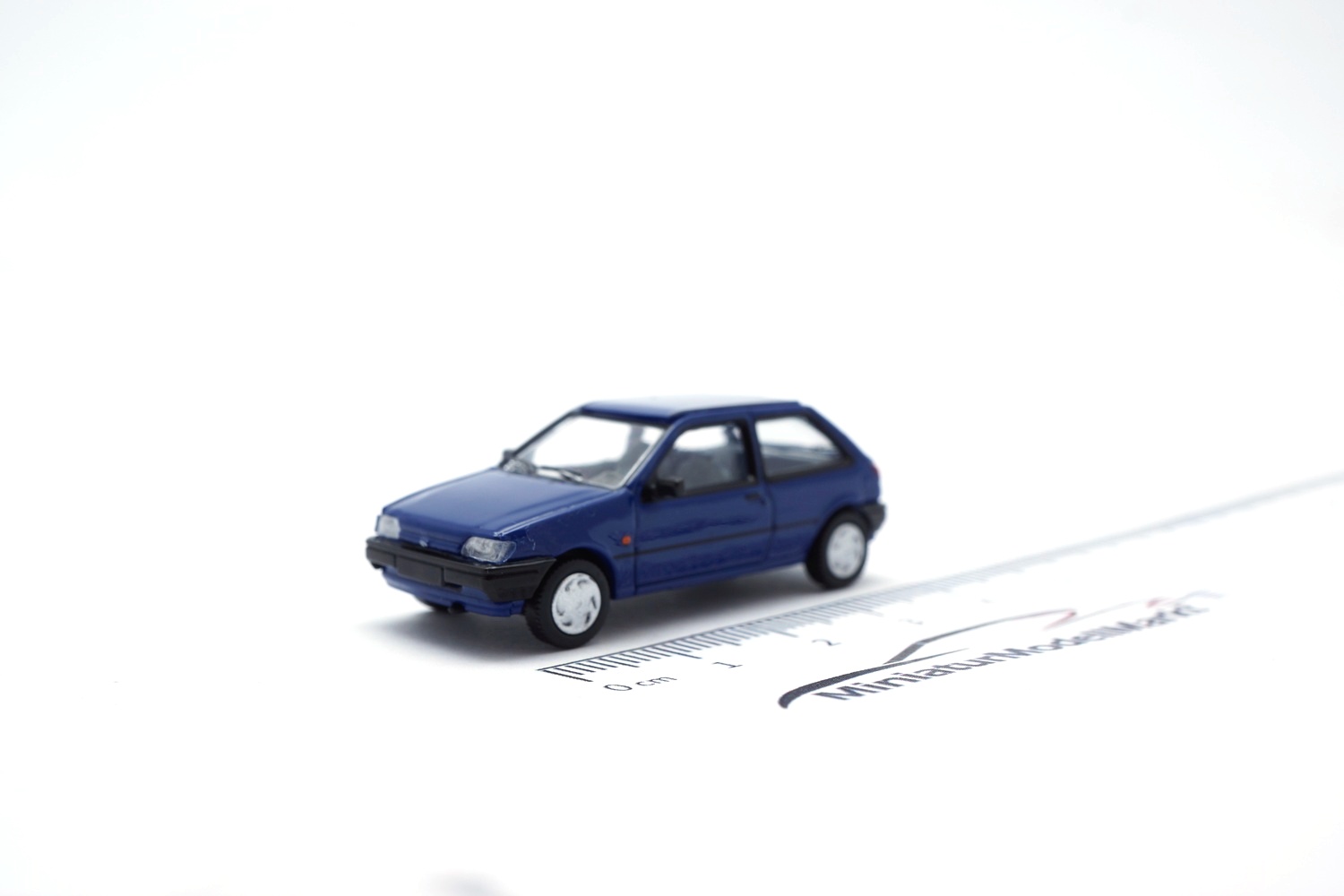 PCX87 PCX870462 Ford Fiesta MK III - dunkelblau 1:87