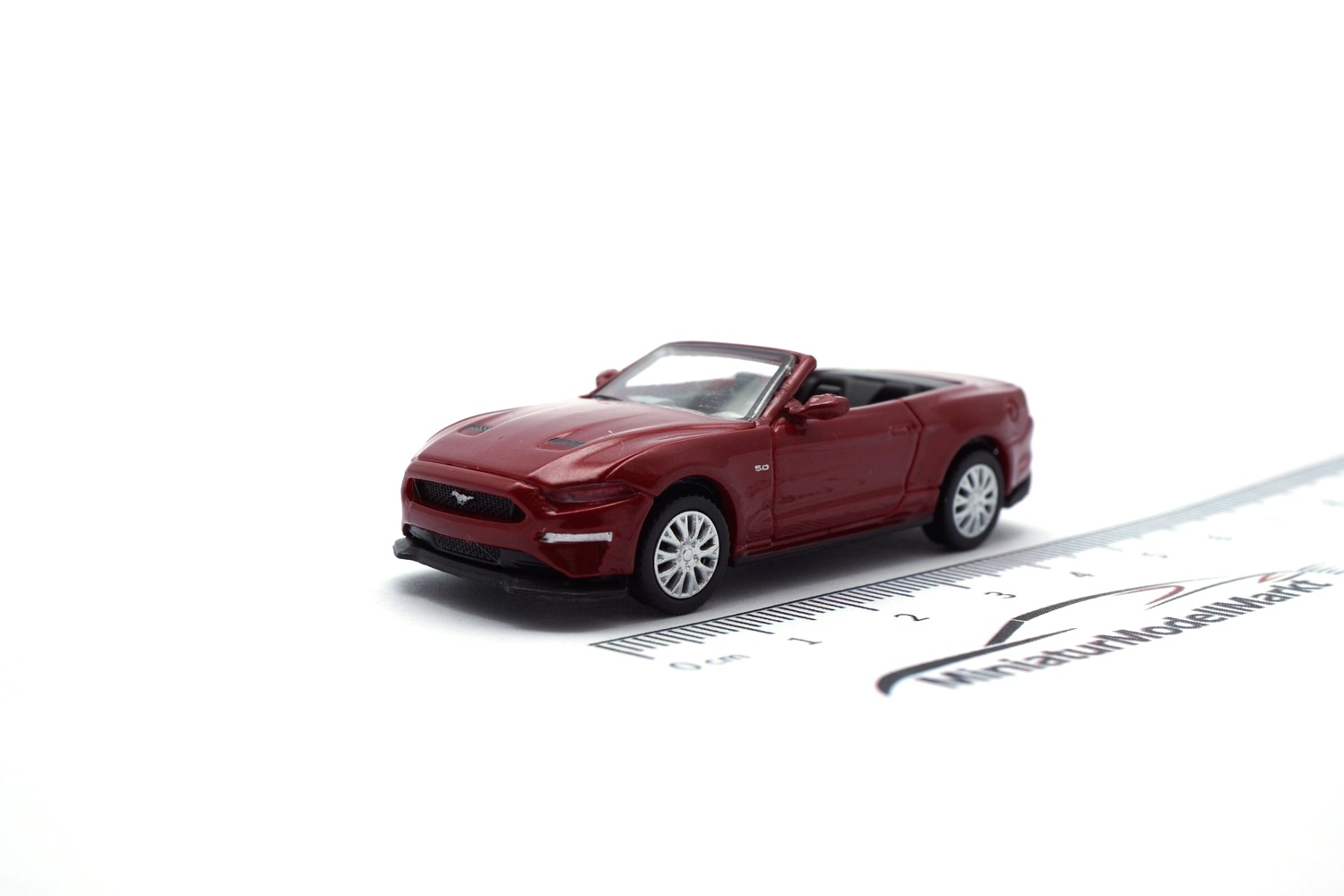 PCX87 PCX870565 Ford Mustang VI Cabriolet - dunkelrot 1:87