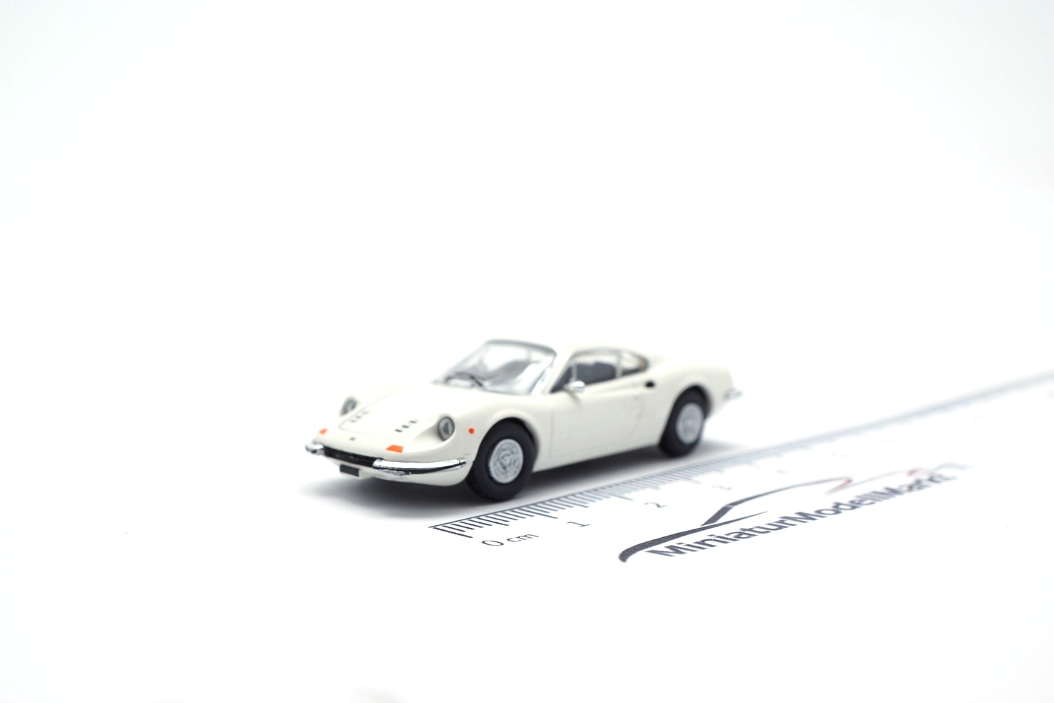 PCX87 PCX870633 Ferrari Dino 246 GT - weiss 1:87