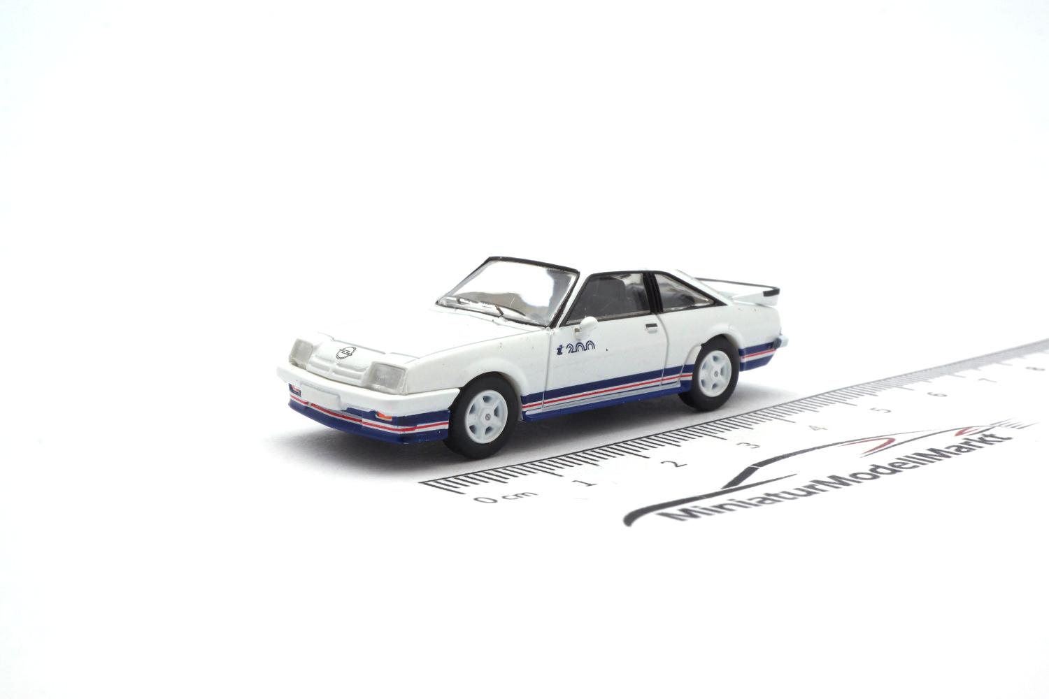 PCX87 PCX870643 Opel Manta i200, weiss, 1984 1:87