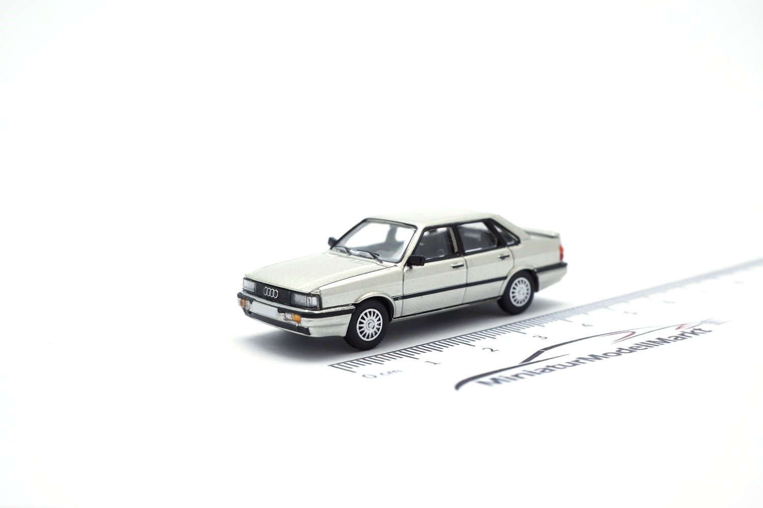 PCX87 PCX870714 Audi 90 - silber 1:87