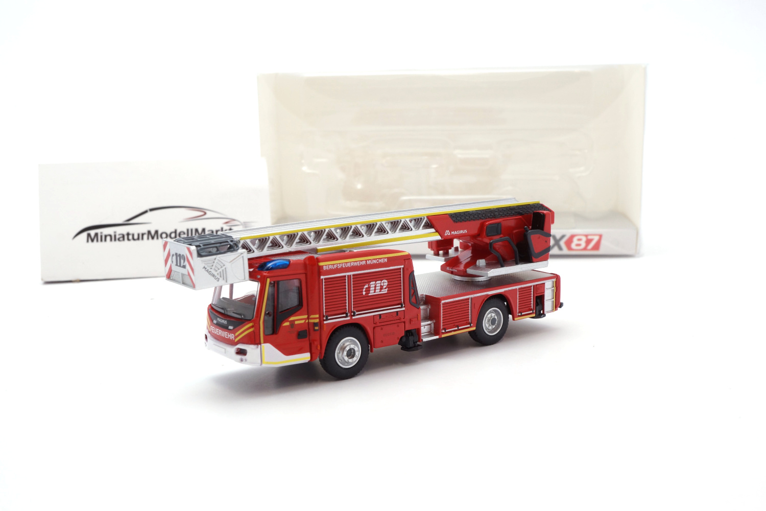 PCX87 PCX871074 Magirus M32L-AS N.B. - Feuerwehr München 1:87