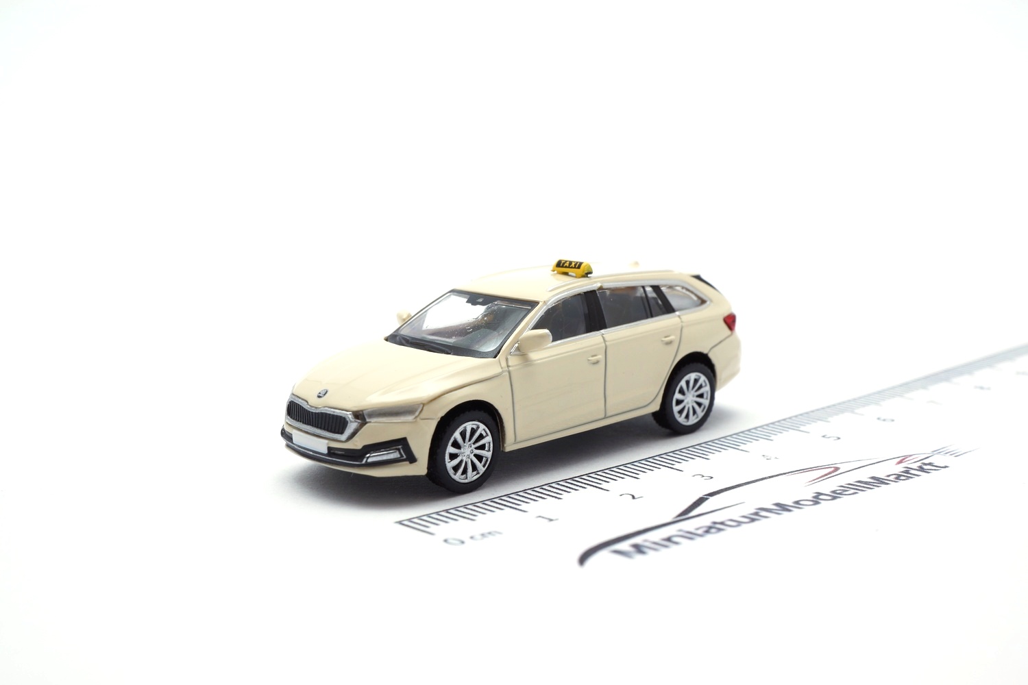 PCX87 PCX871260 Skoda Octavia IV Combi - Taxi (D) 1:87