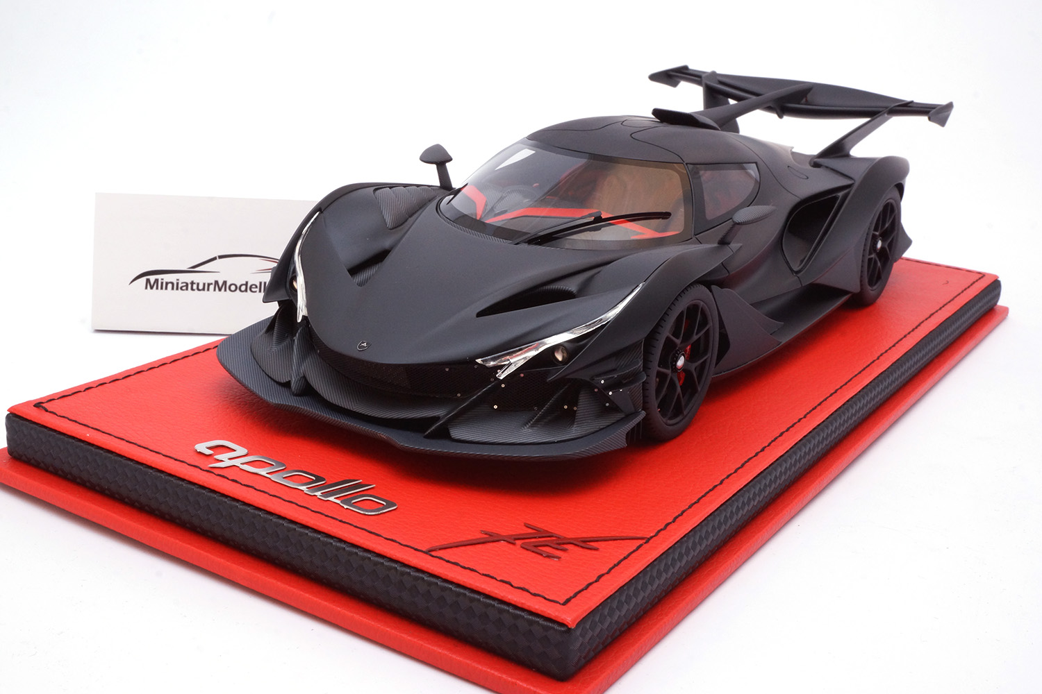 Peako 82910 Apollo Automobil Apollo IE - Matt Schwarz 1:18