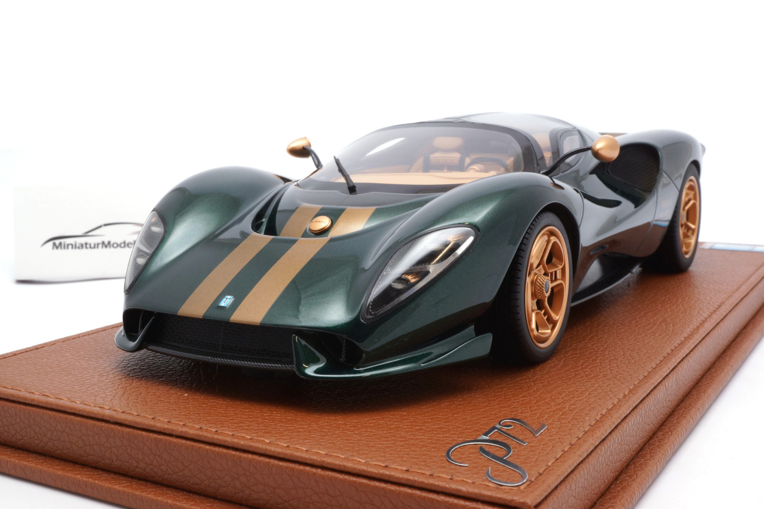 Peako 83805 De Tomaso P72 - Green Metallic 1:18