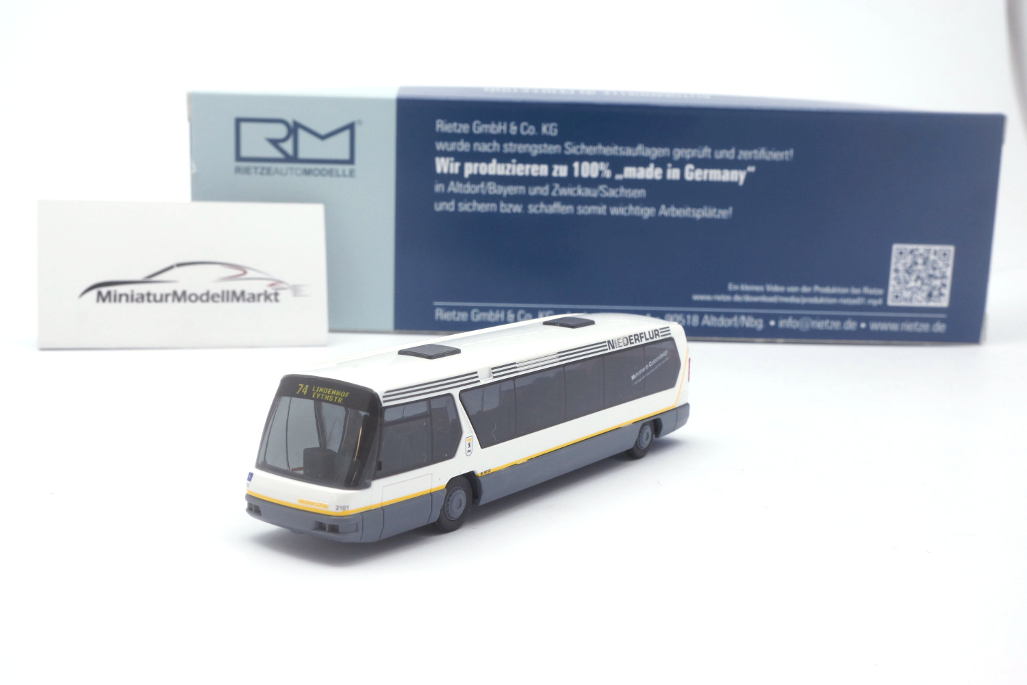 Rietze 60149 Neoplan Metroliner BVG Berlin, 1:87 1:87