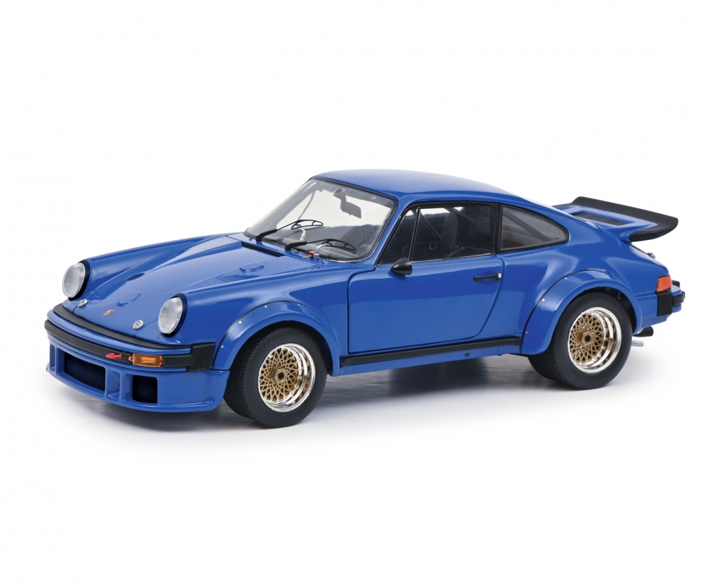 Schuco 450034100 Porsche 934 RSR blau 1:18 - Vorbestellung 1:18