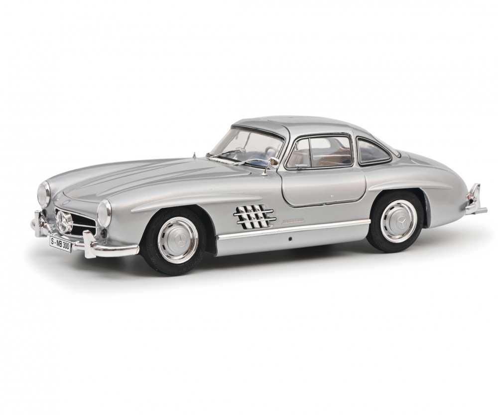 Schuco 450045200 MB 300 SL Flügelt.silb. 1:18 1:18