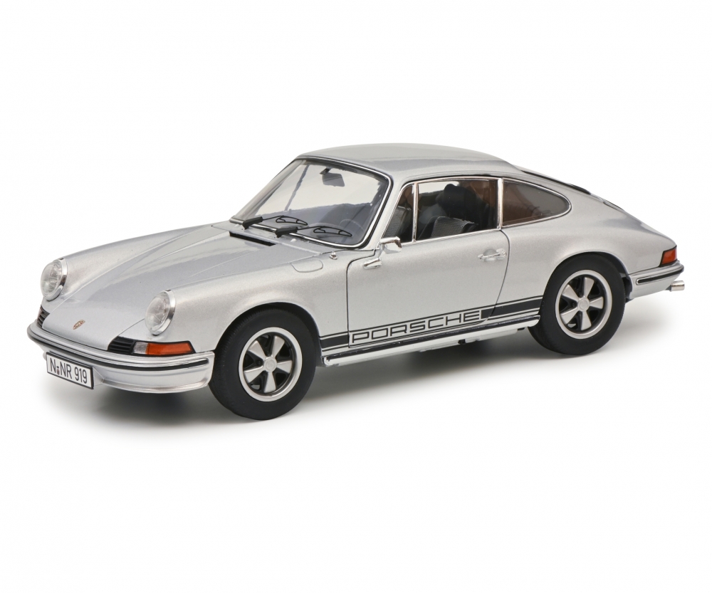 Schuco 450047000 Porsche 911S Coupe silber (00470) 1:18