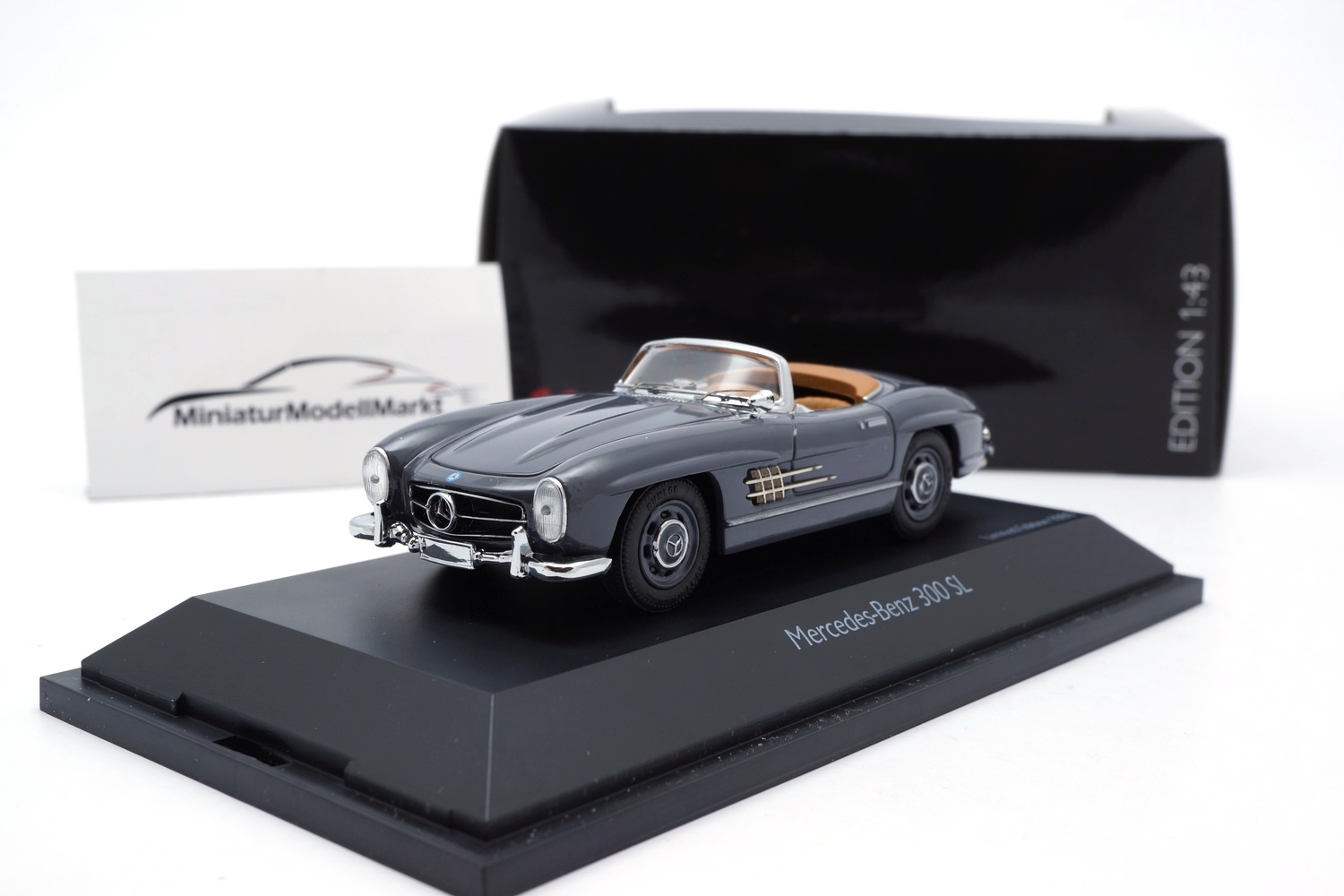 Schuco 450253700 Mercedes-Benz 300 SL Roadster - grau (02537) 1:43