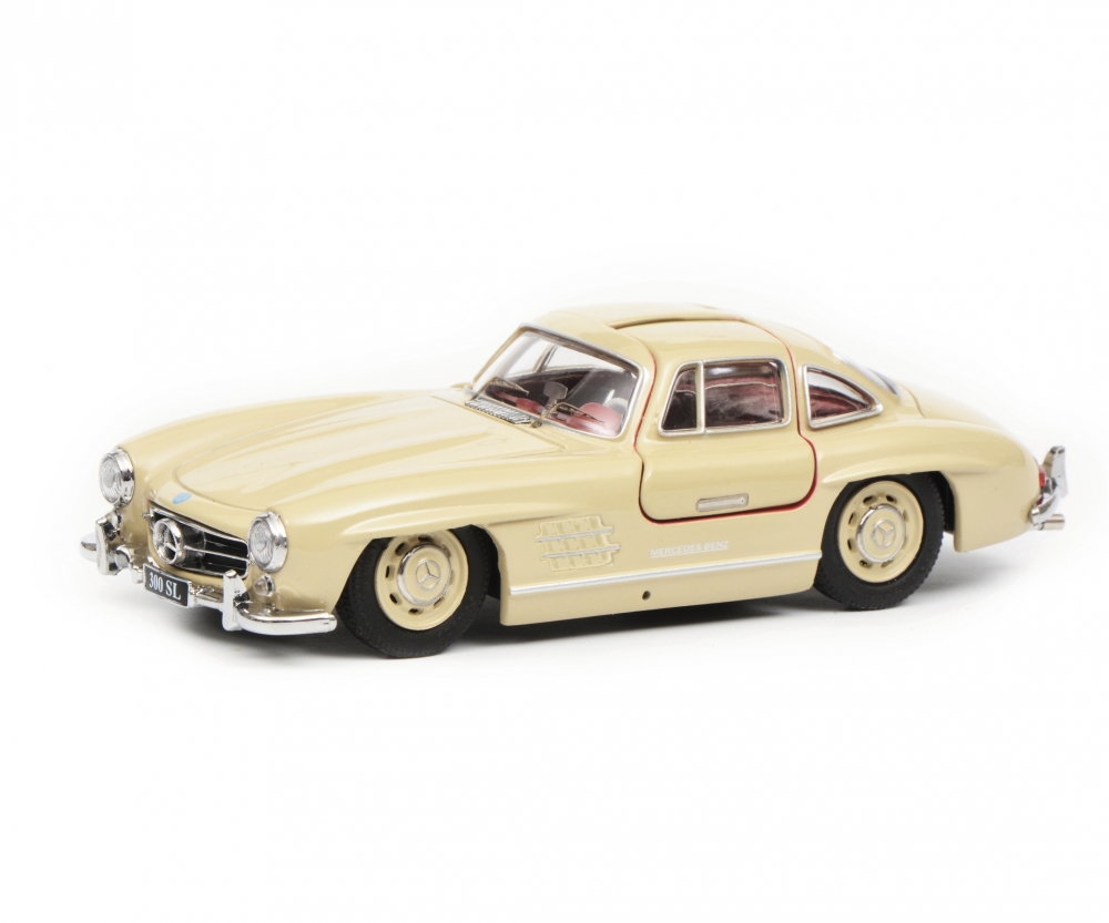 Schuco 450260300 MB 300 SL, beige 1:43 1:43