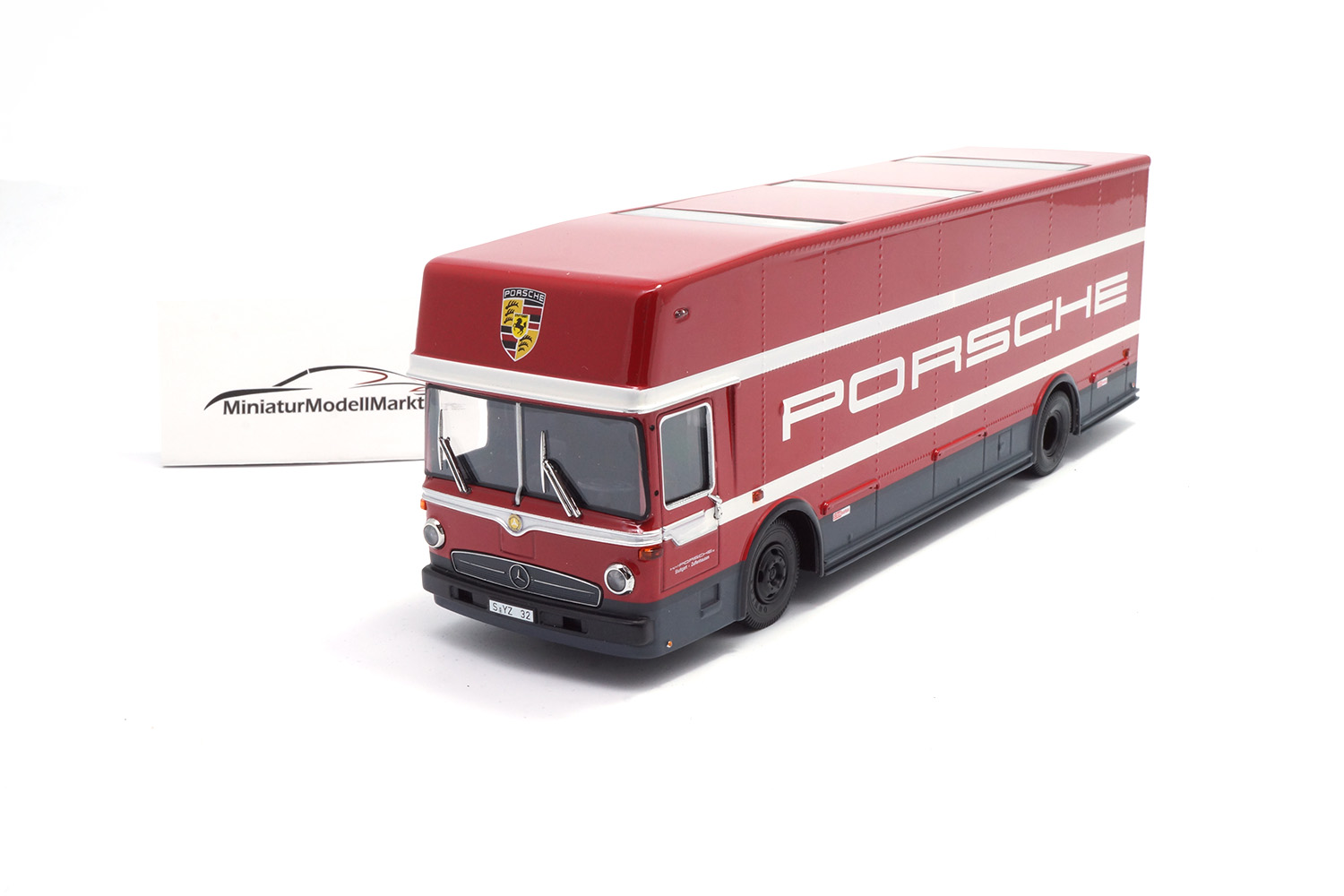 Schuco 450372900 Mercedes-Benz O 317 Renntransporter Porsche 1:43