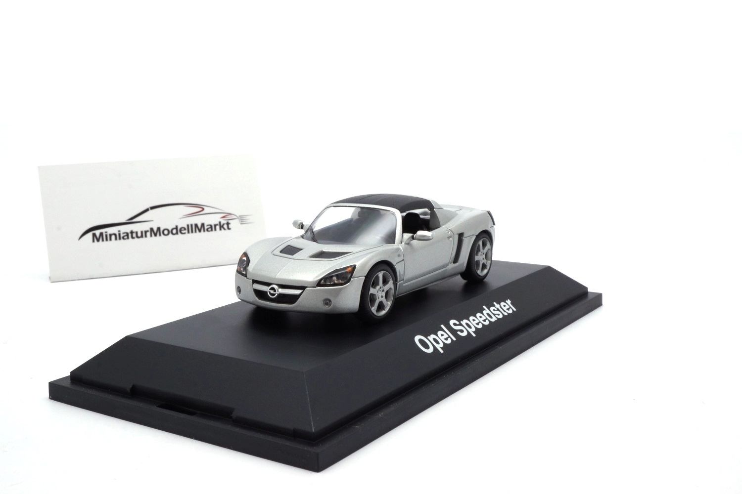 Schuco 04582 Opel Speedster - Silber 1:43