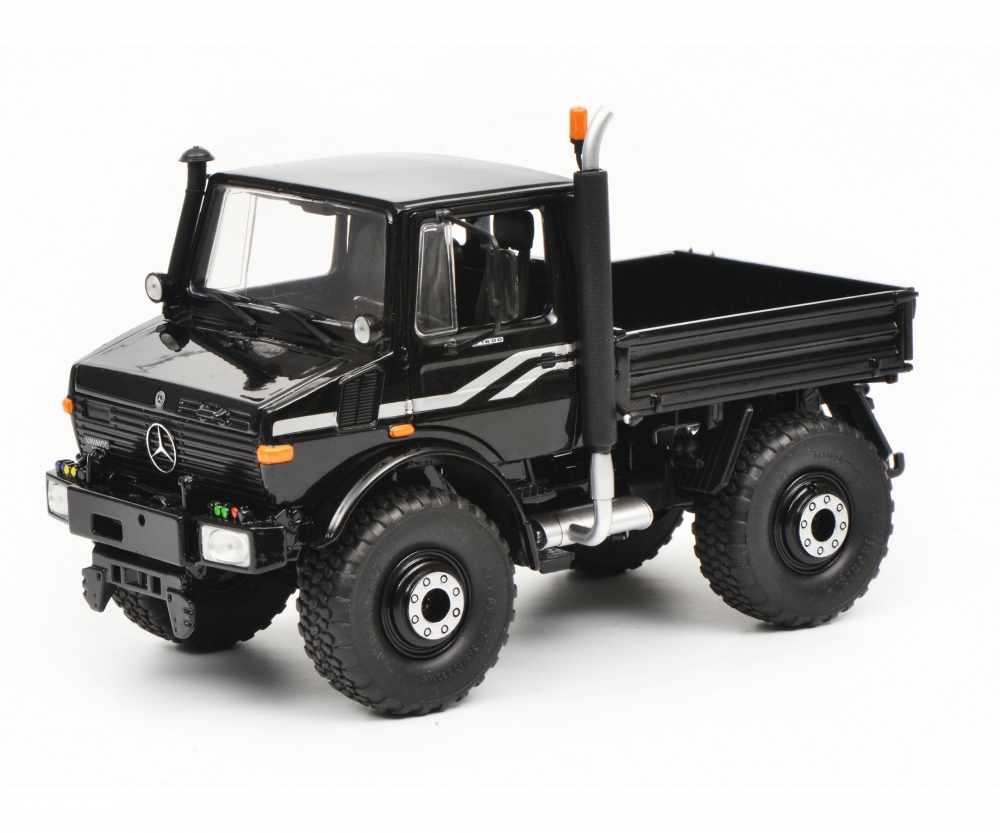 Schuco 450772300 MB Unimog U1600 schwarz 1:32 - Vorbestellung 1:32