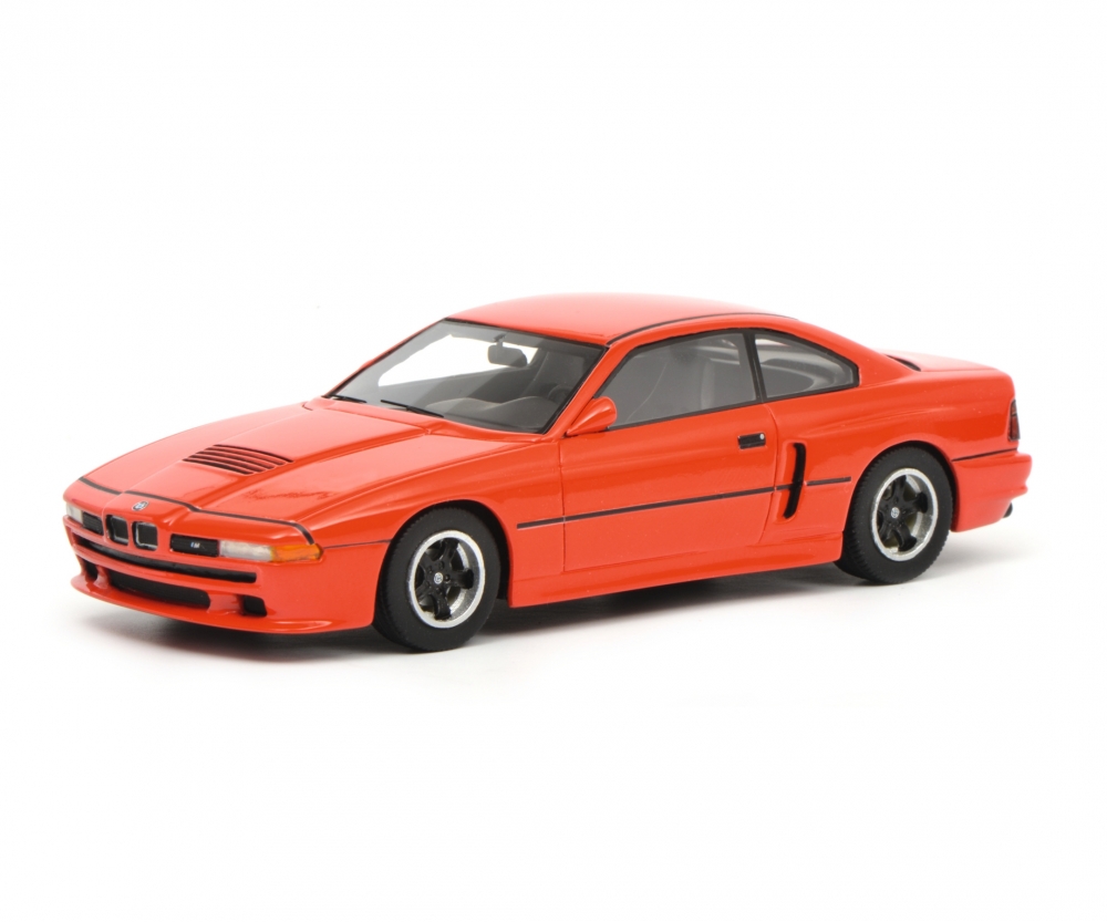 Schuco 450902600 BMW M8 Coupé, rot 1:43 1:43