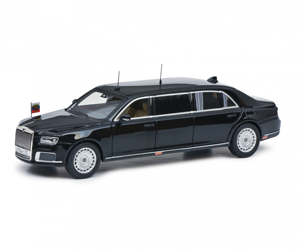 Schuco 450910000 Aurus Senat schwarz 1:43 - Vorbestellung 1:43