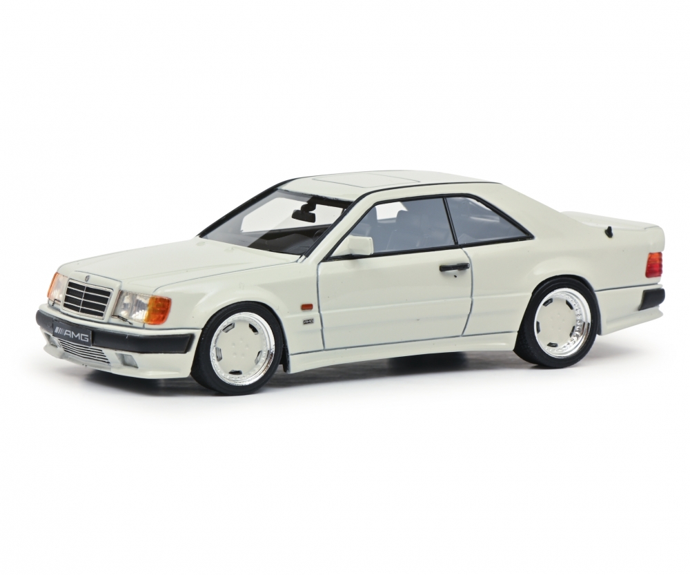 Schuco 450914000 MB 300 CE AMG 6.0 weiß 1:43 1:43