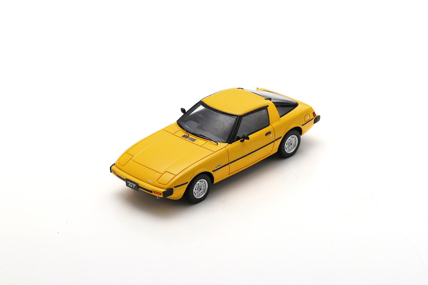 Schuco 450934200 Mazda Savanna RX-7 1978-85 1:43