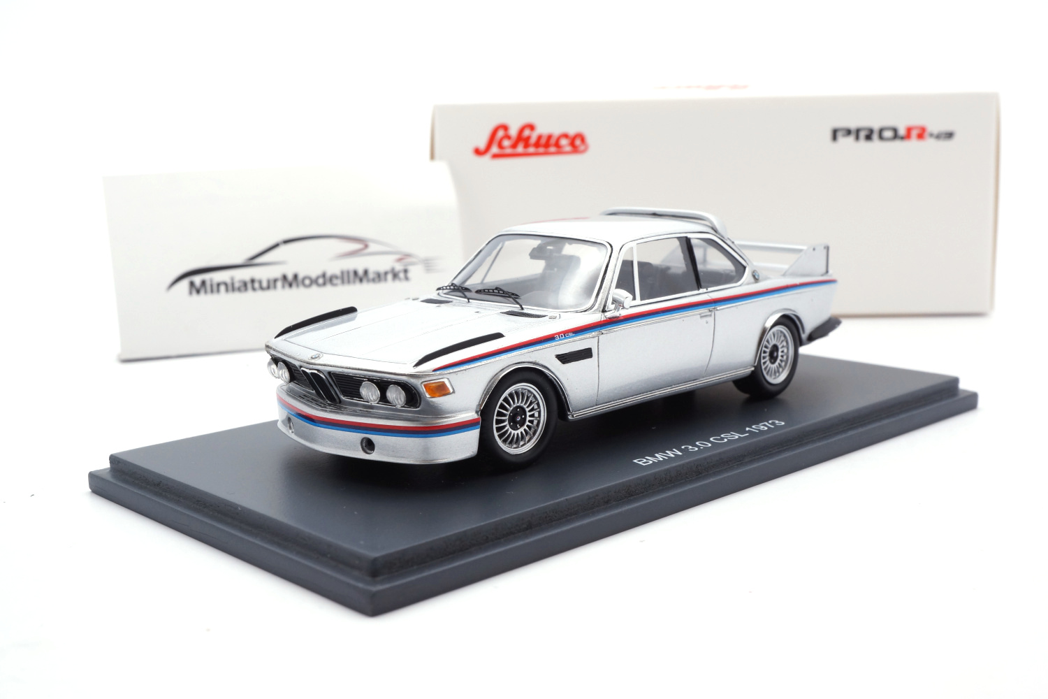 Schuco 450936400 BMW 3.0 CSL 1973 1:43