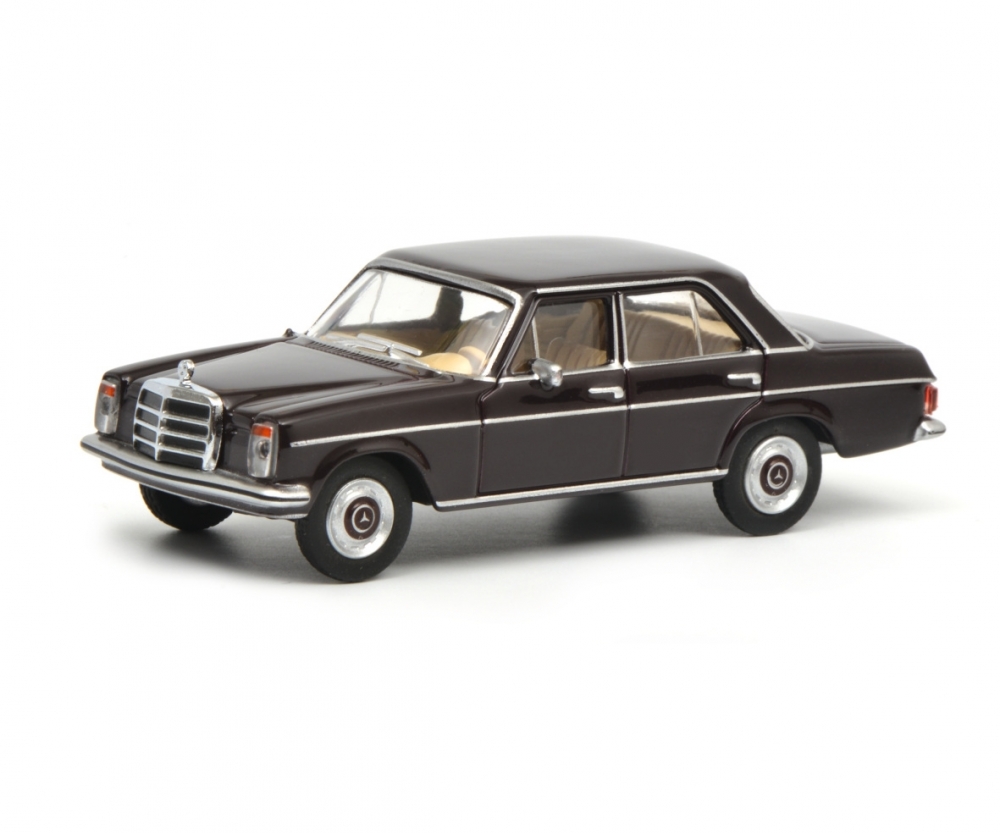 Schuco 452015600 MB -/8, dunkelrot 1:64 1:64