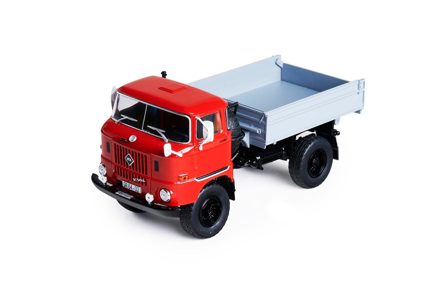 Schuco 32U00002 IFA W50 HA - rot 1:32