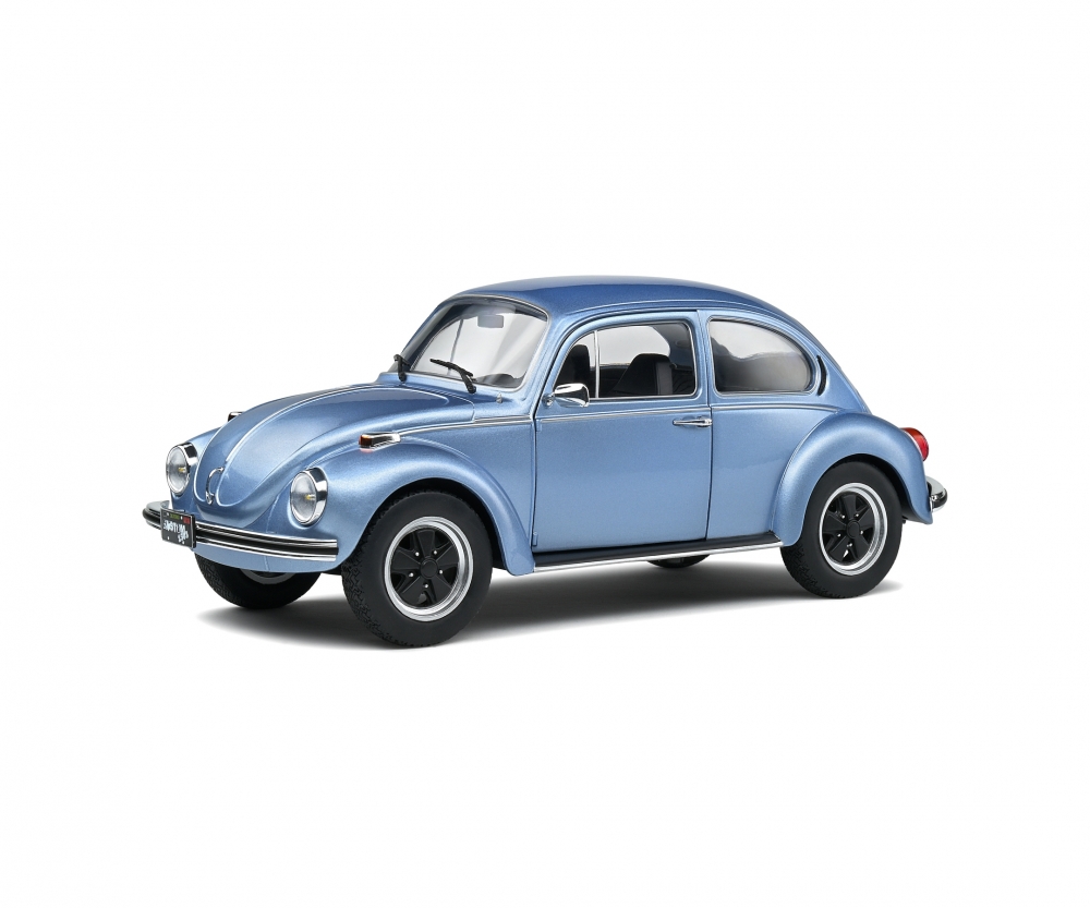 Solido 421182210 1:18 VW Beetle 1303 blau met. 