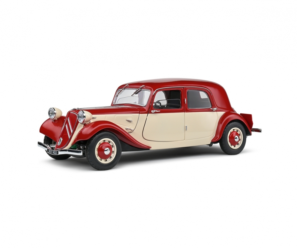 Solido 421183590 1:18 Citroen Traction 7 rot - Vorbestellung 